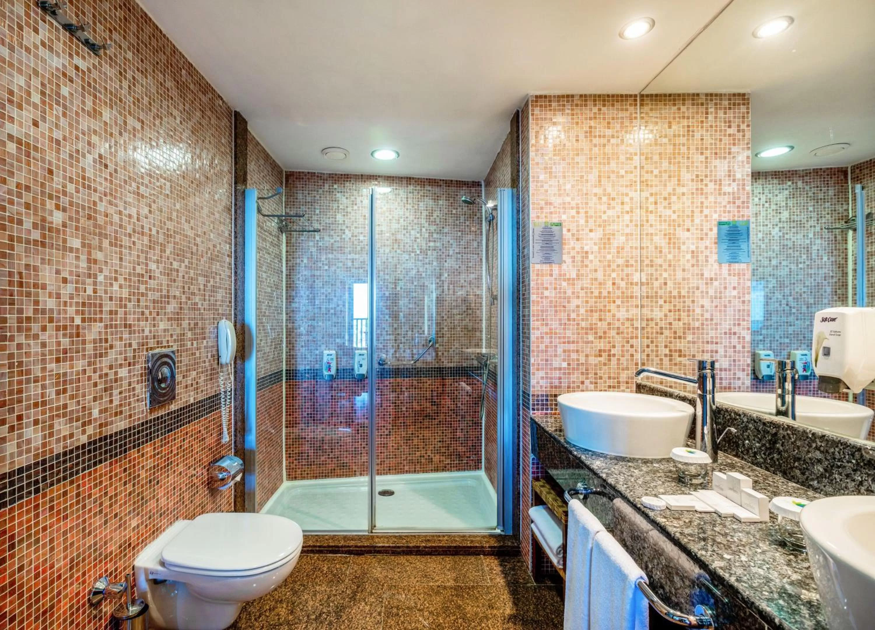 Bathroom in Asteria Family Resort Belek