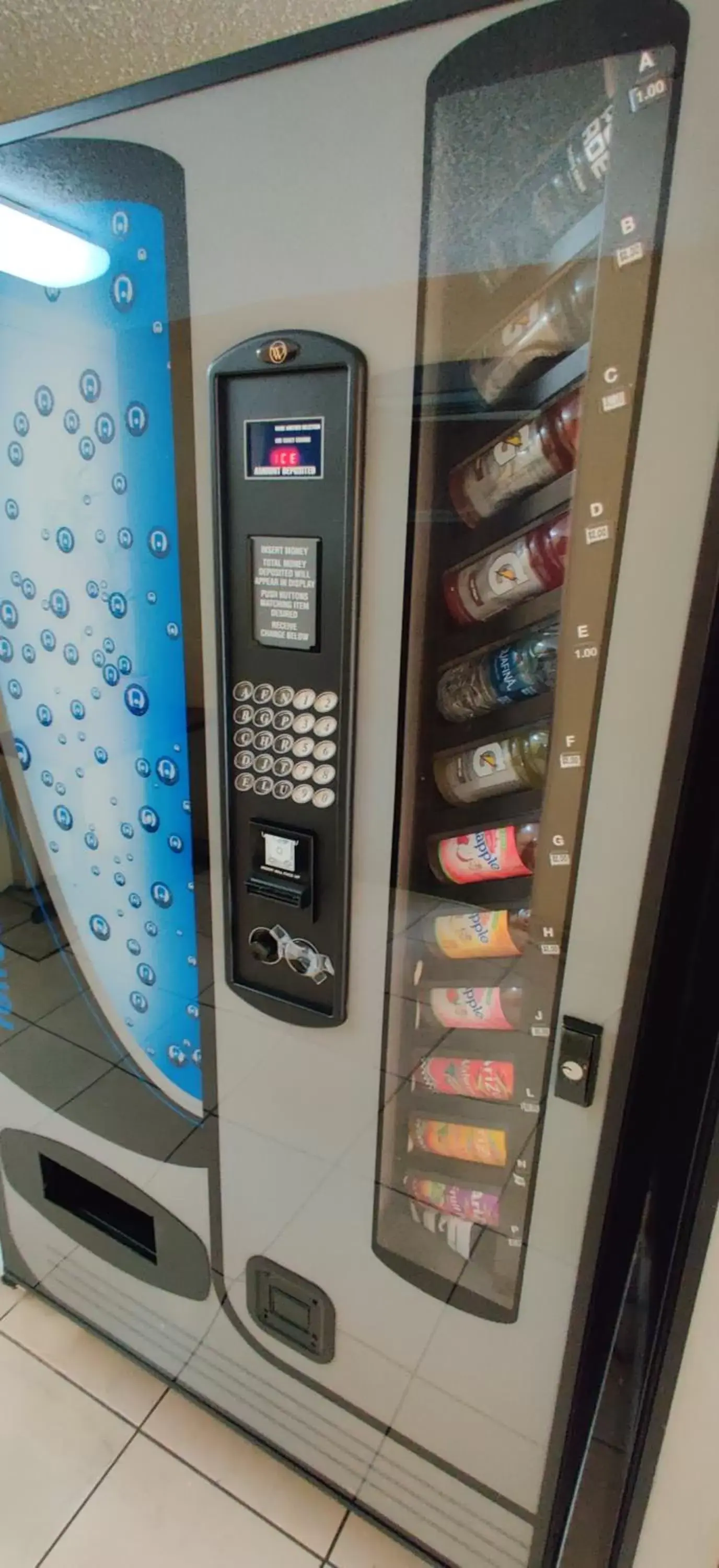 vending machine, Supermarket/Shops in Super 8 by Wyndham Champaign