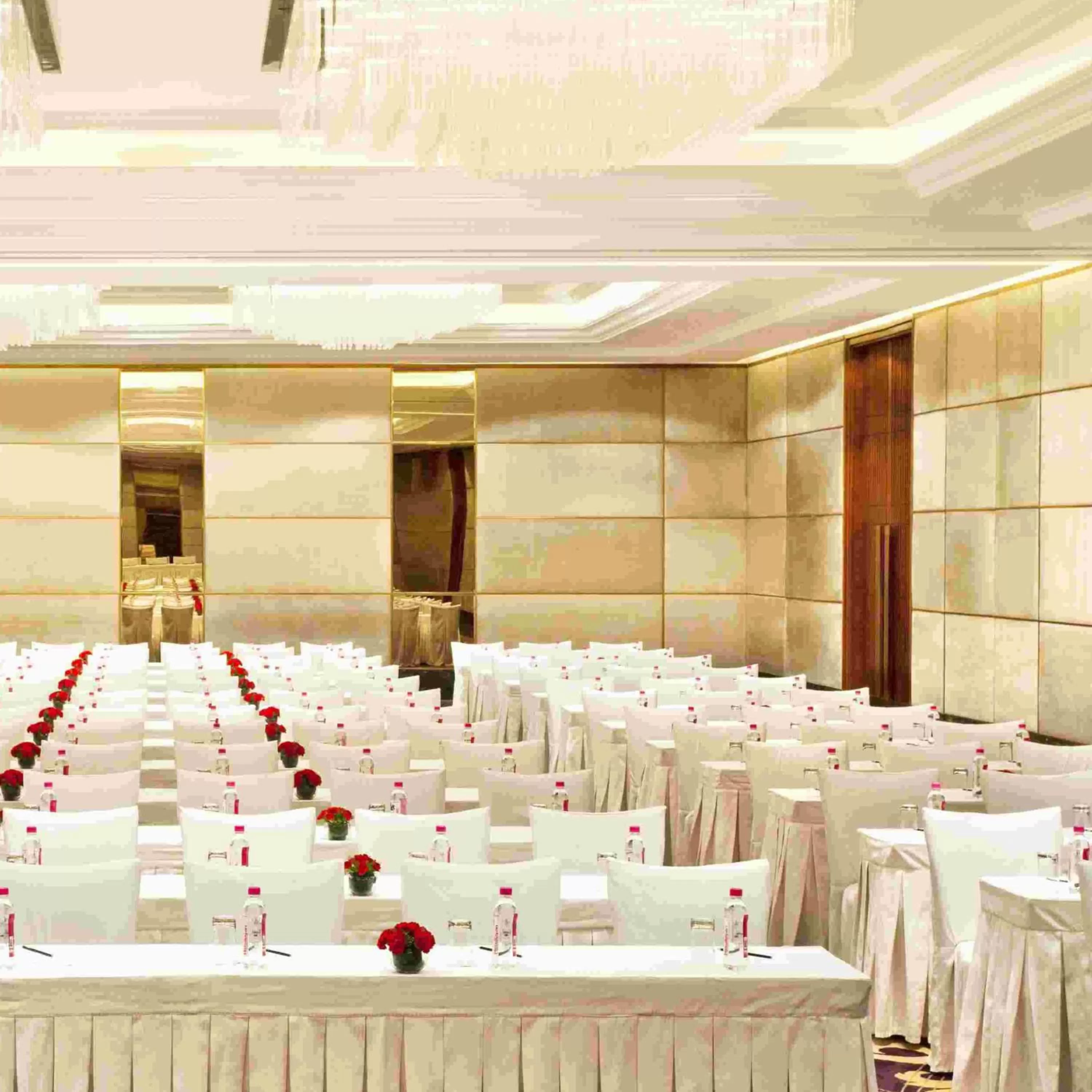 Meeting/conference room in Holiday Inn New Delhi Mayur Vihar Noida by IHG