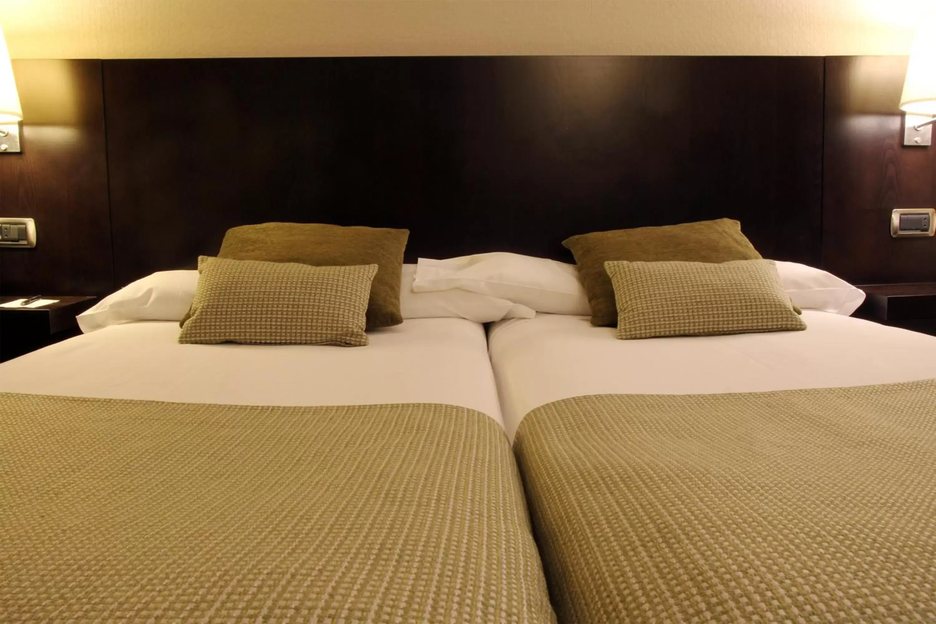 Bed in Hotel Conde Duque Bilbao