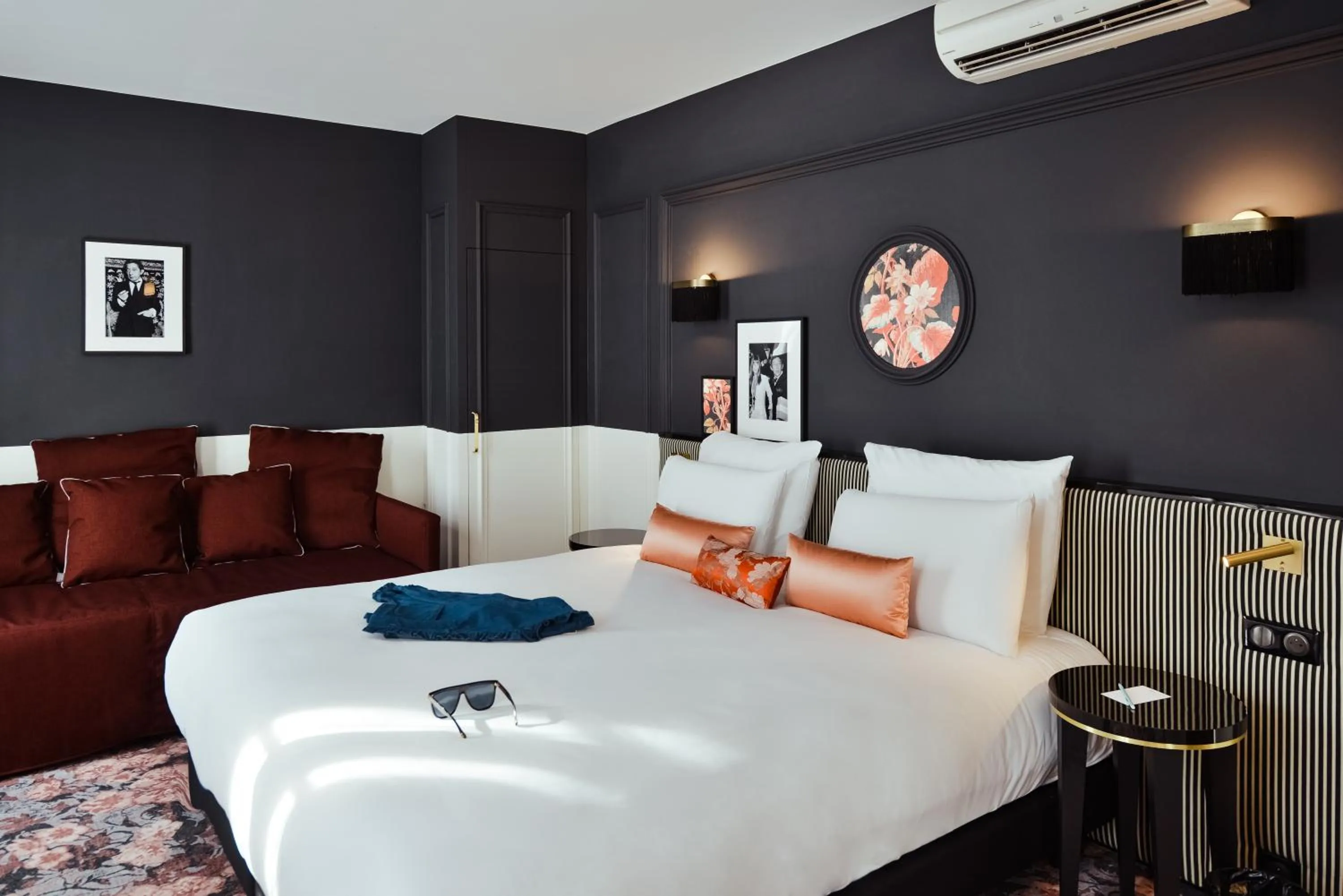 Photo of the whole room, Bed in Mercure Paris Gare De Lyon Opera Bastille