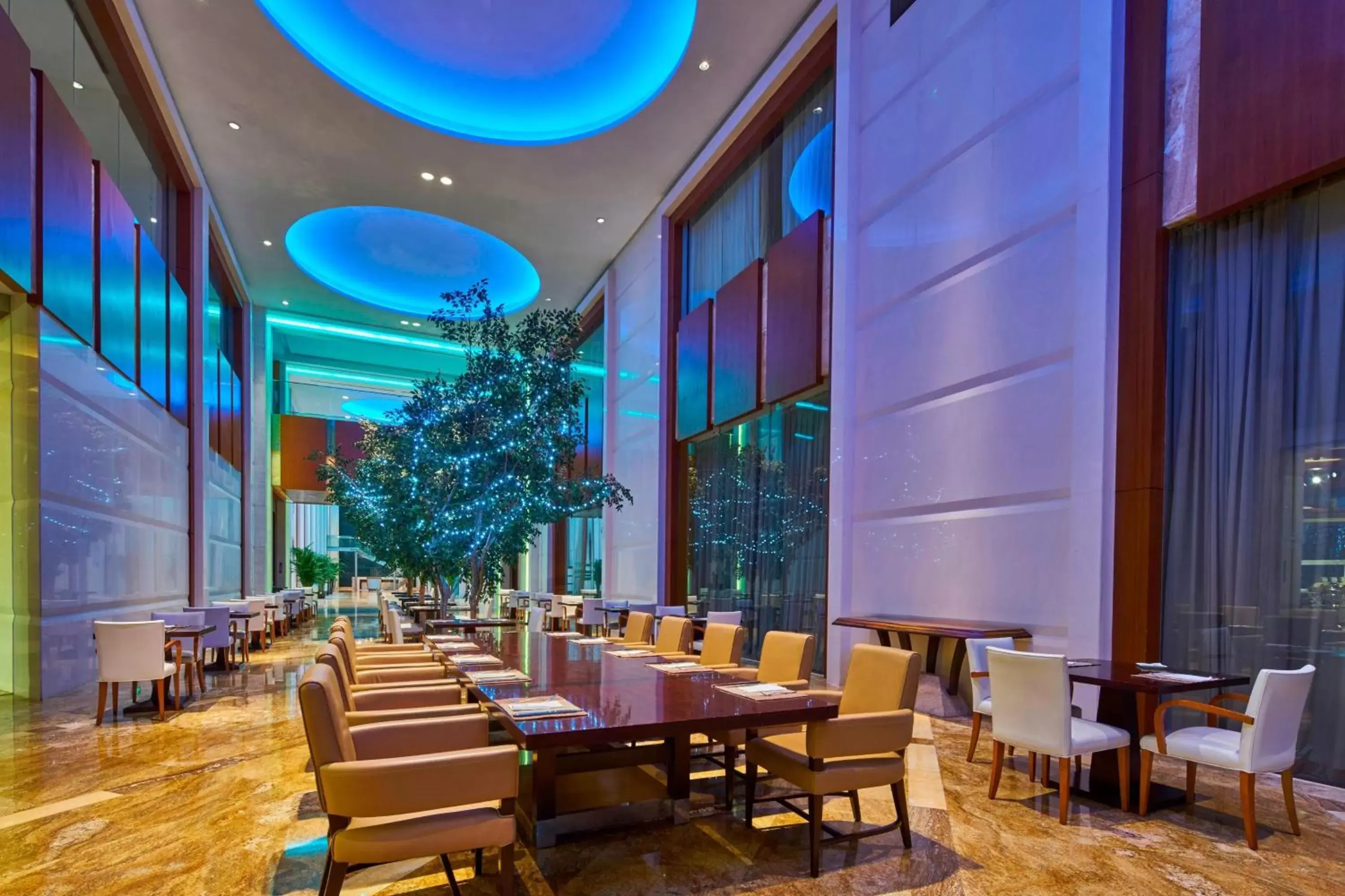 Restaurant/Places to Eat in Sheraton Zhoushan Hotel