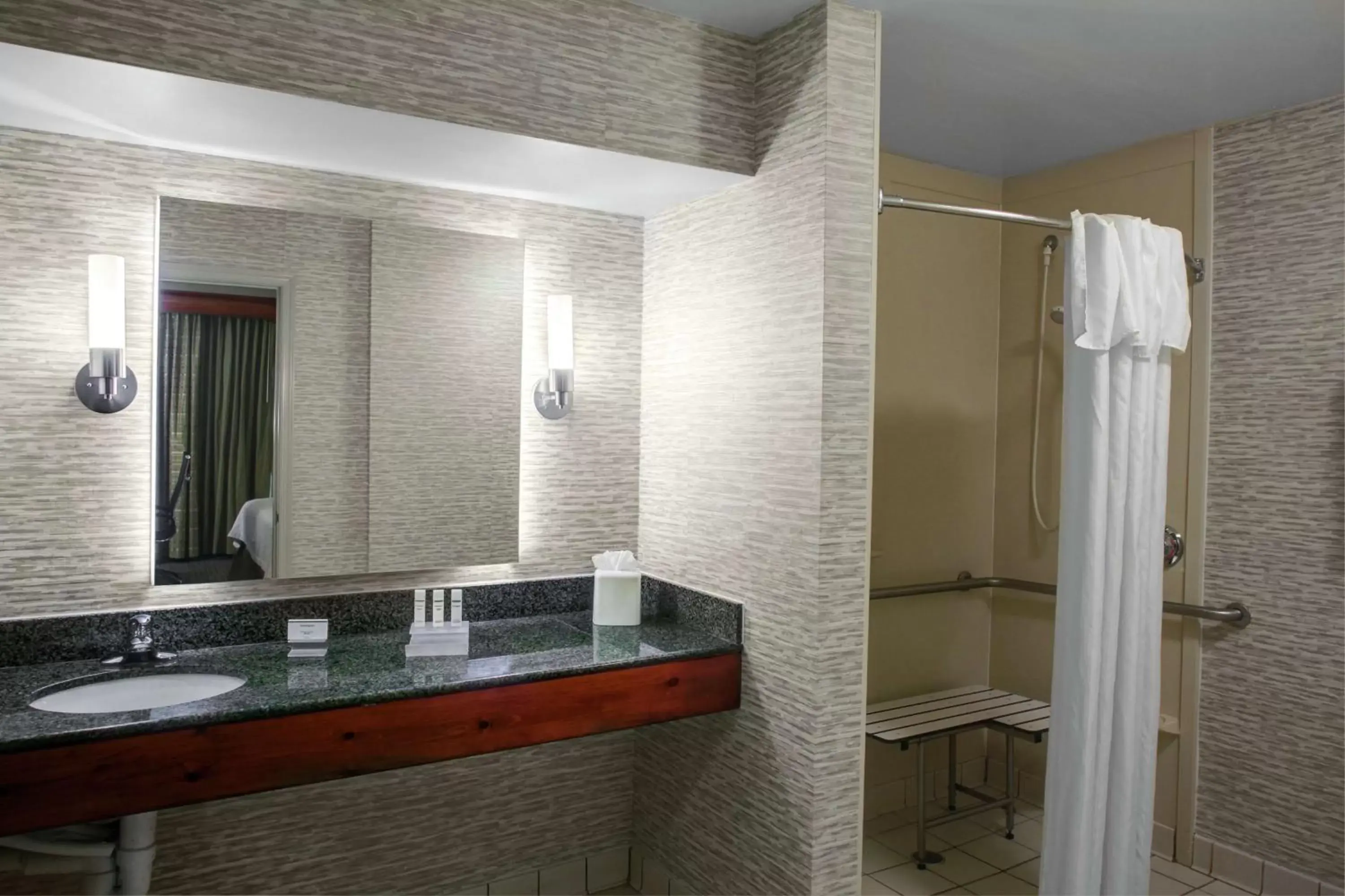 Bathroom in Homewood Suites by Hilton Richmond - West End / Innsbrook