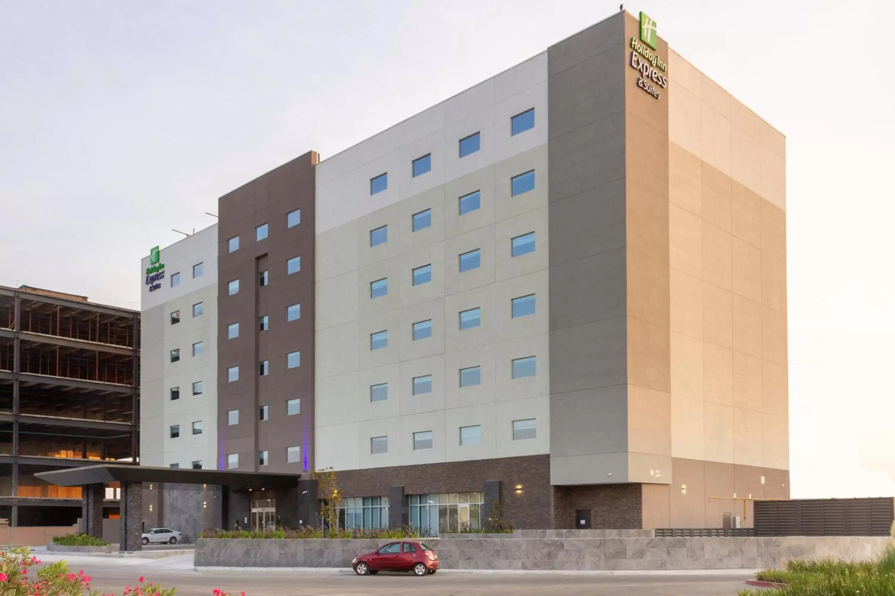 Property Building in Holiday Inn Express & Suites - Tijuana Otay, an IHG Hotel