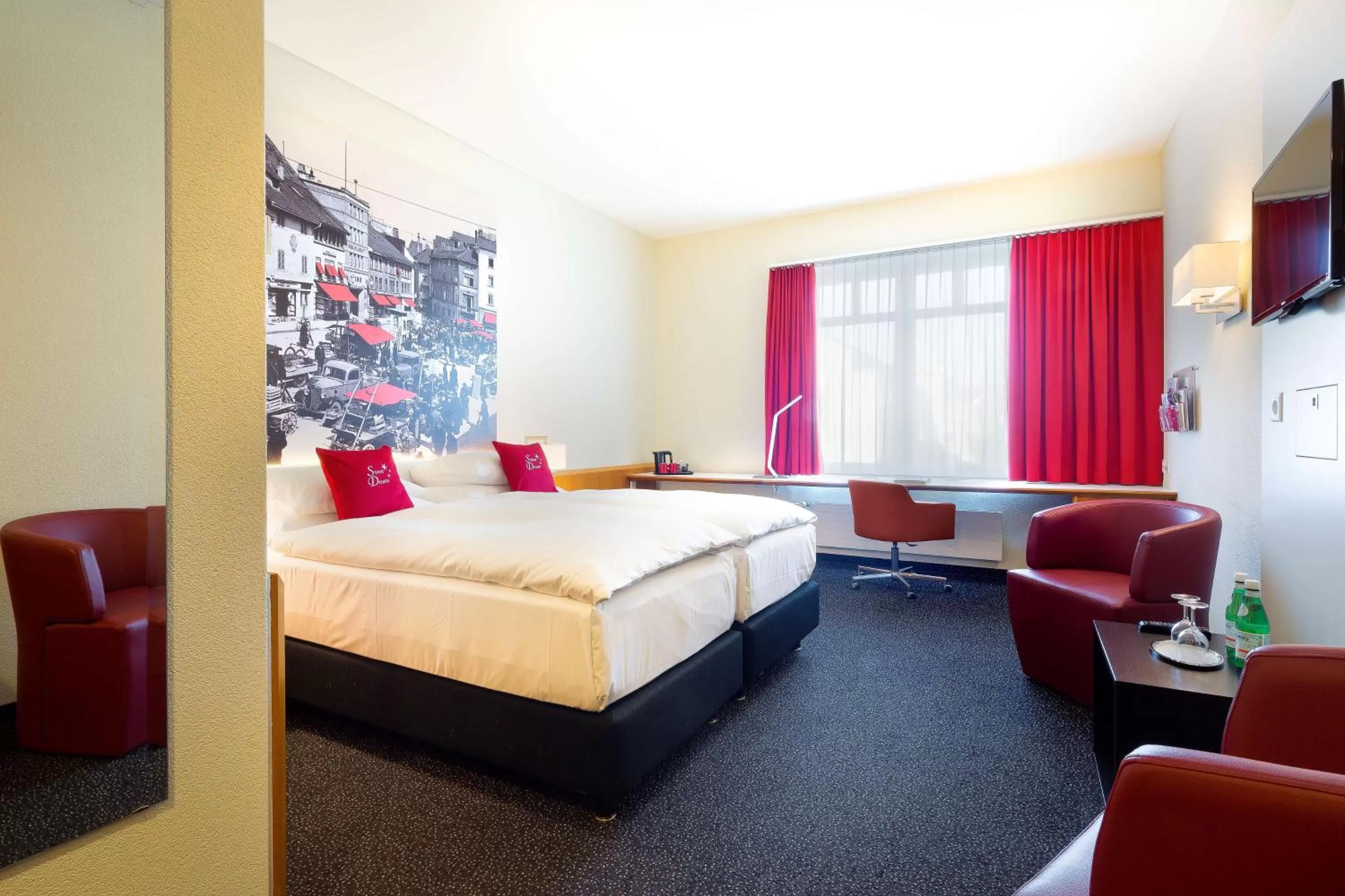 Photo of the whole room, Bed in Hotel Wartmann am Bahnhof
