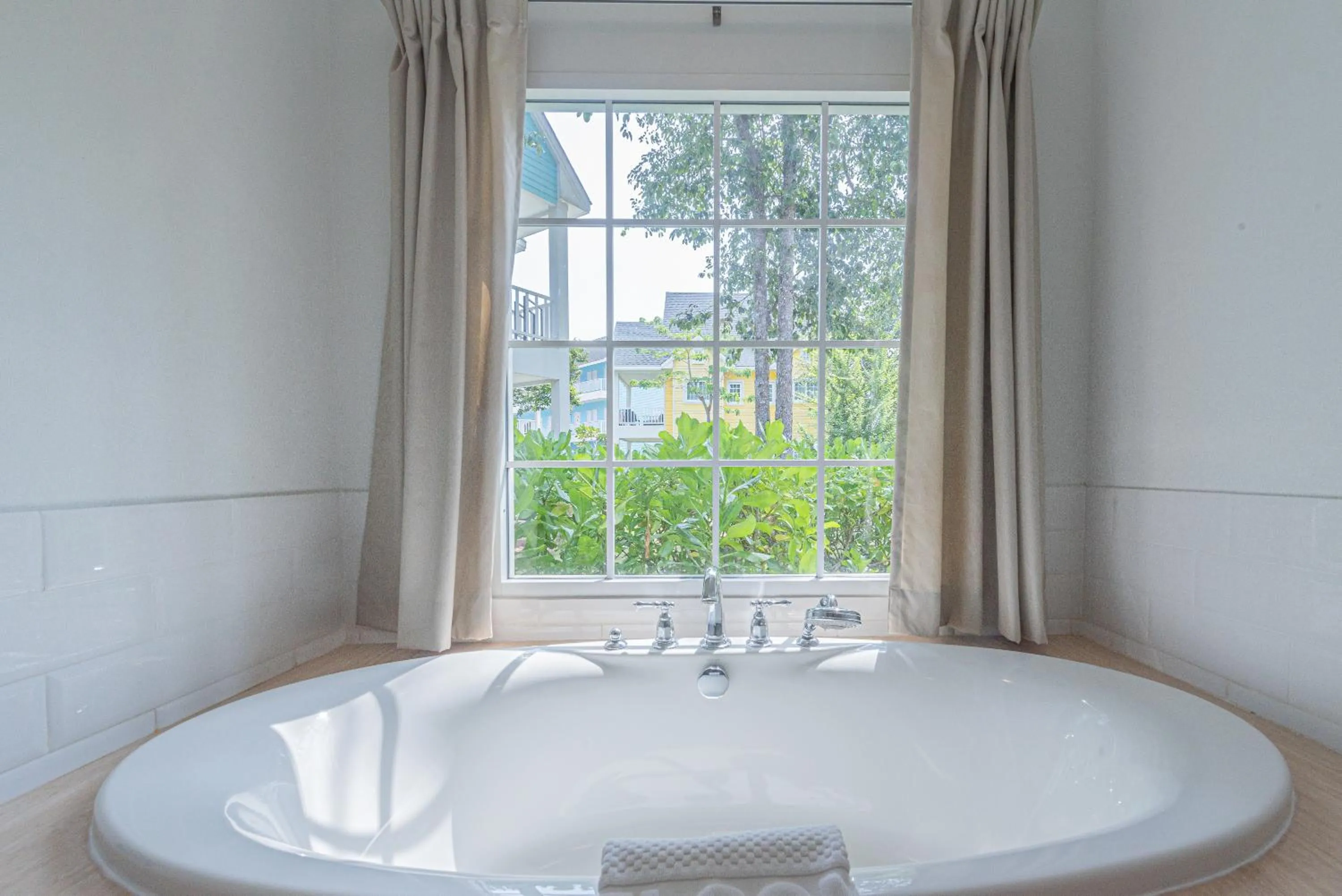 Bathroom in Peggy's Cove Resort