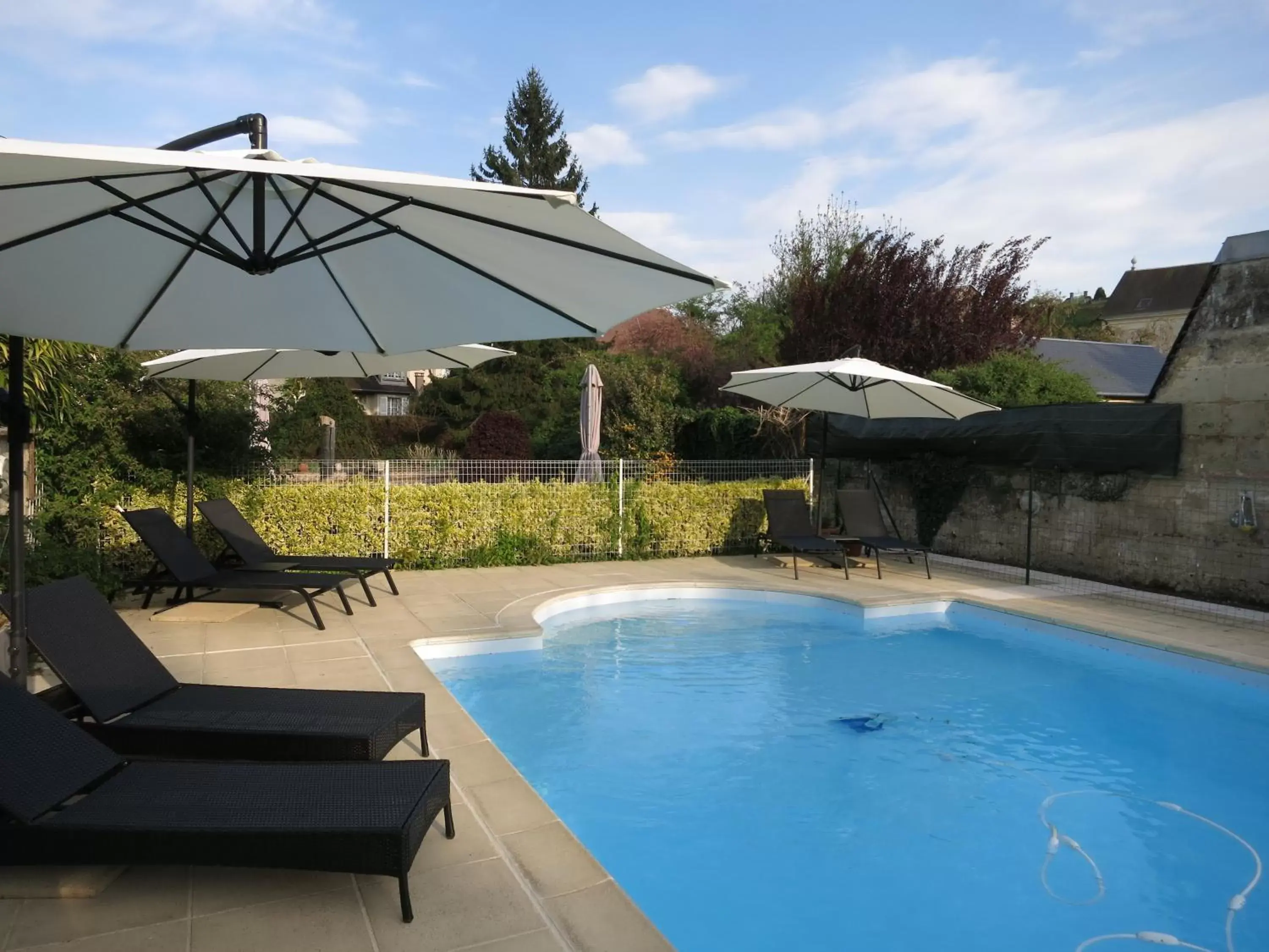 Day, Swimming Pool in Logis Hotel De France