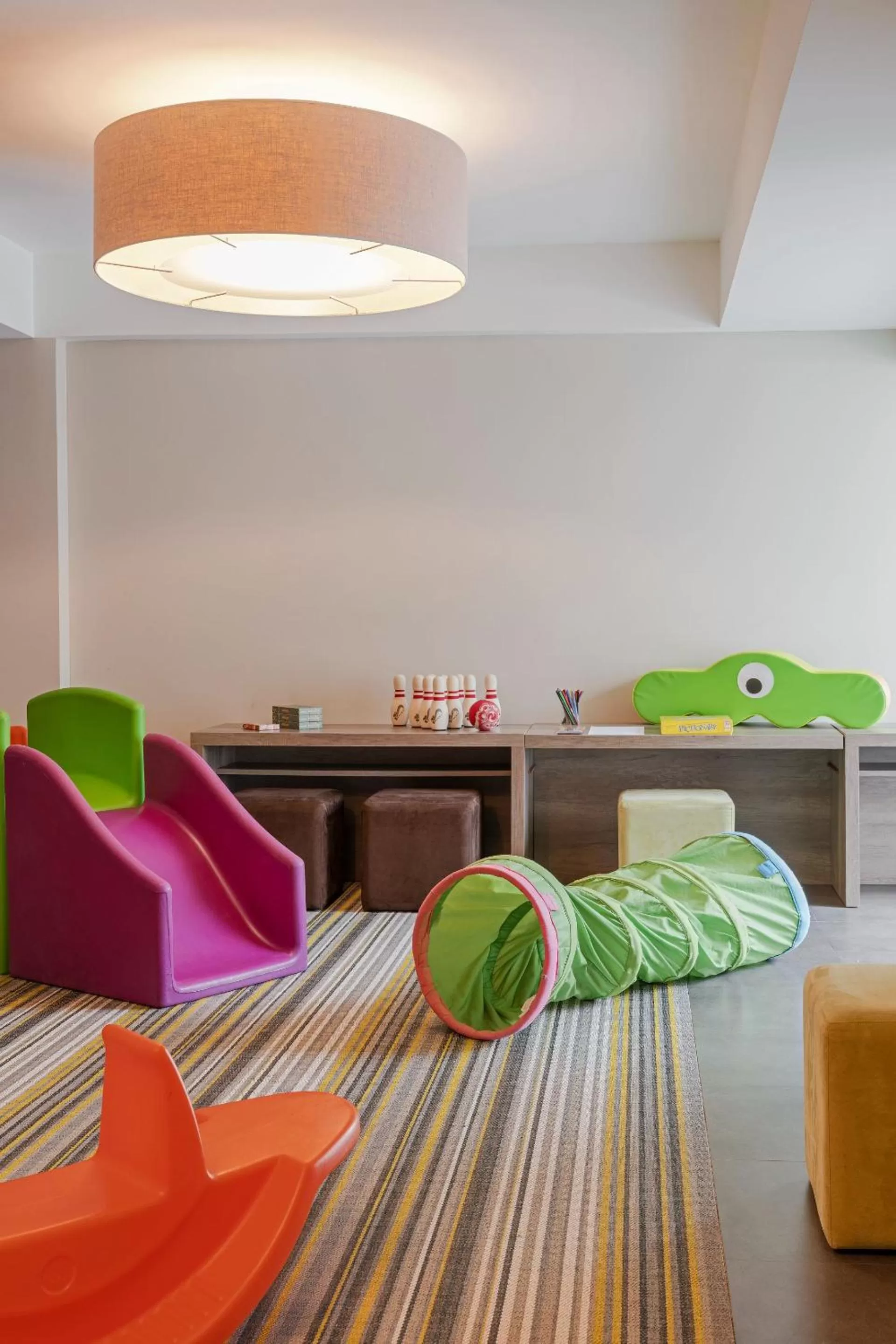 Kids's club, Bed in Terra Nostra Garden Hotel