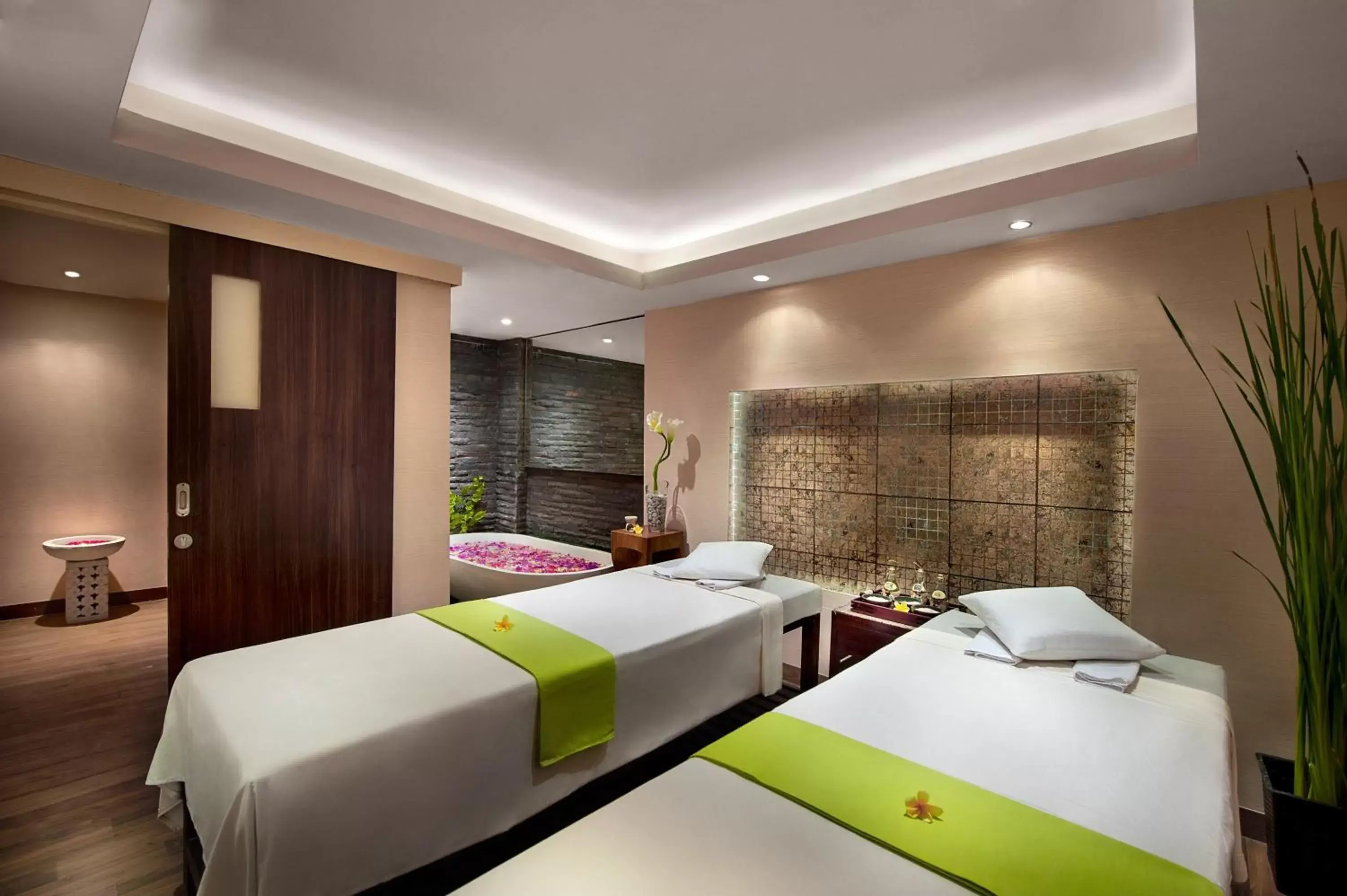 Spa and wellness centre/facilities, Spa/Wellness in Ramada by Wyndham Bali Sunset Road Kuta