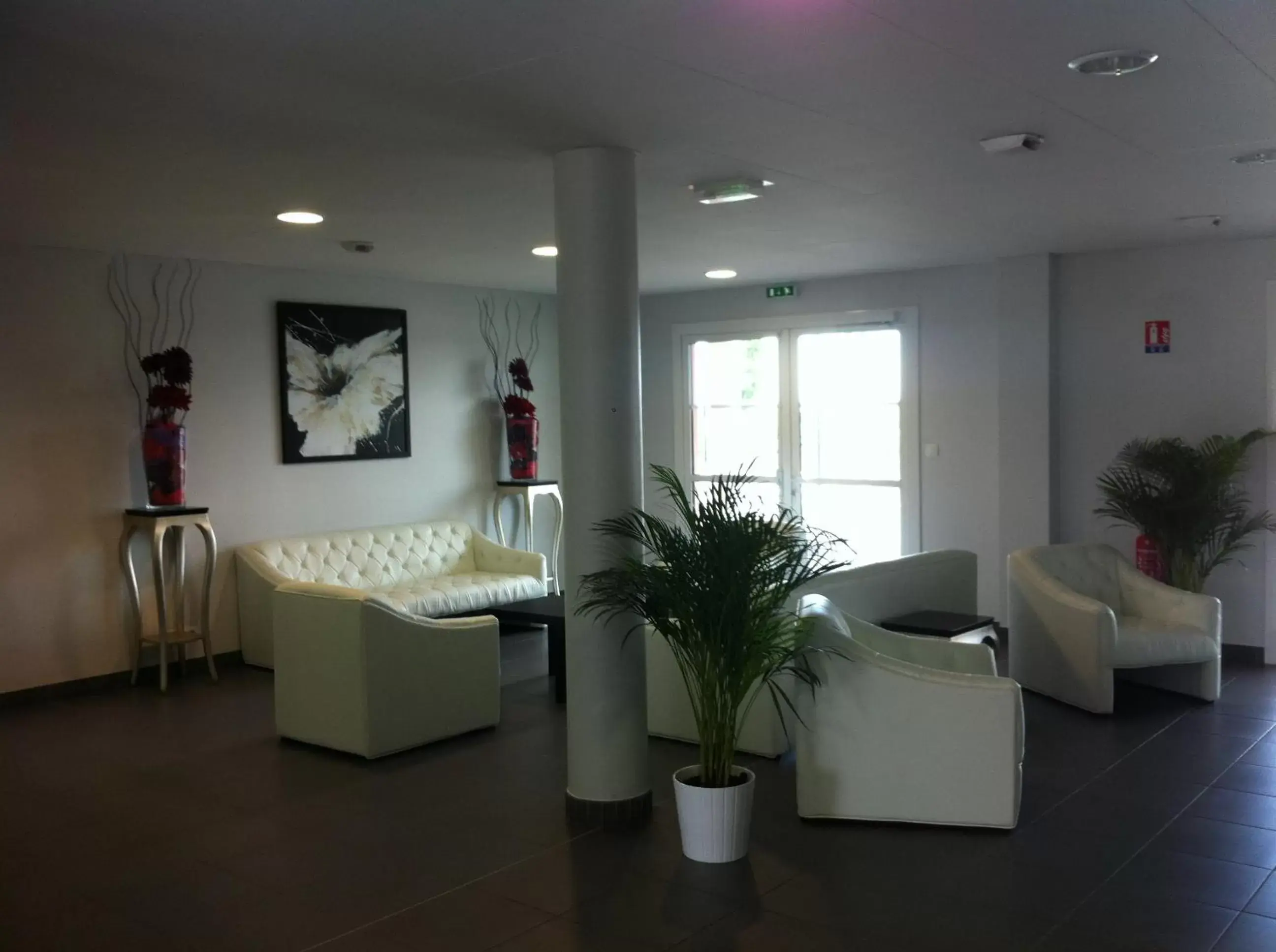 Bedroom, Lobby/Reception in Adonis La Baule