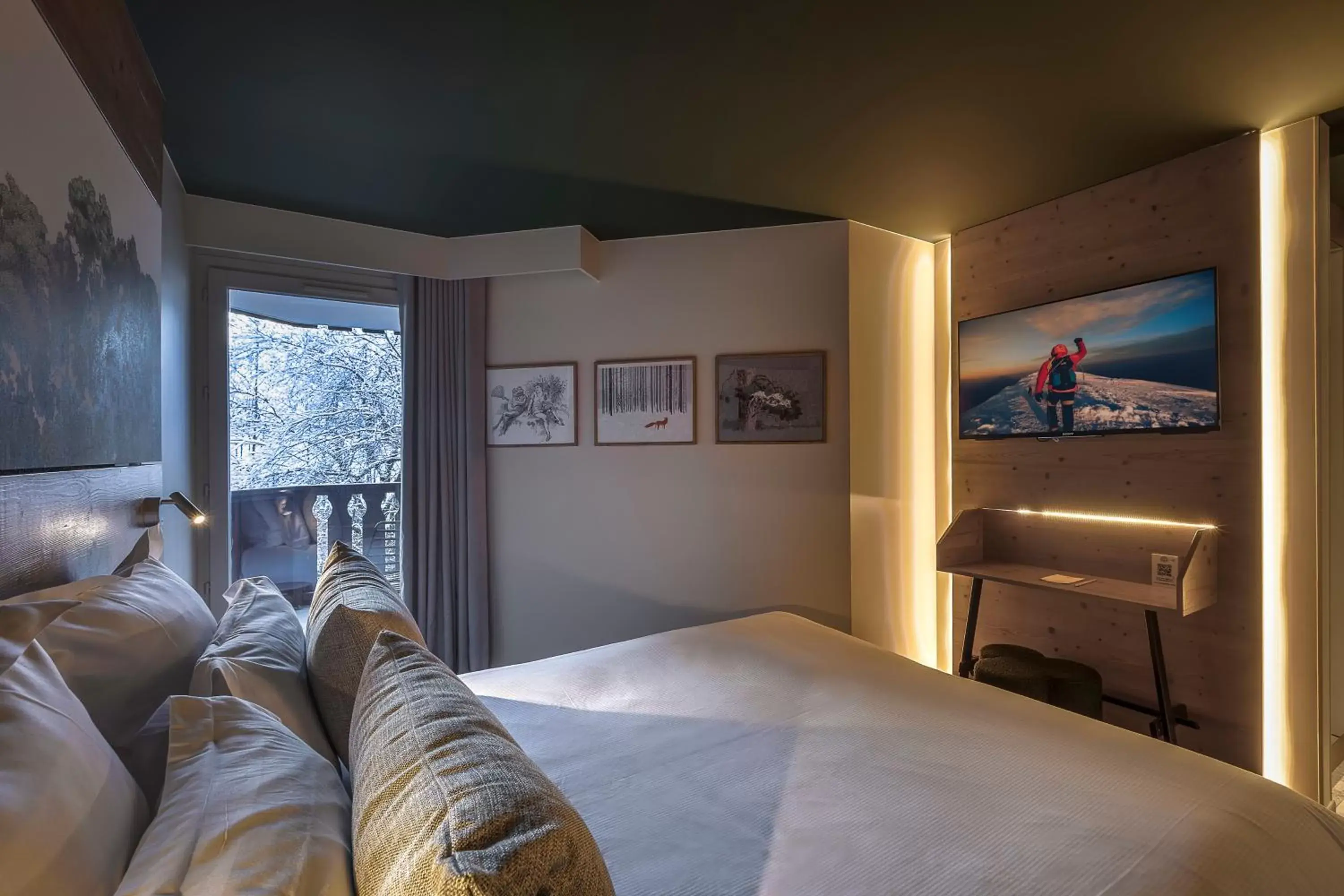 Bedroom, Bed in Mercure Chamonix Centre