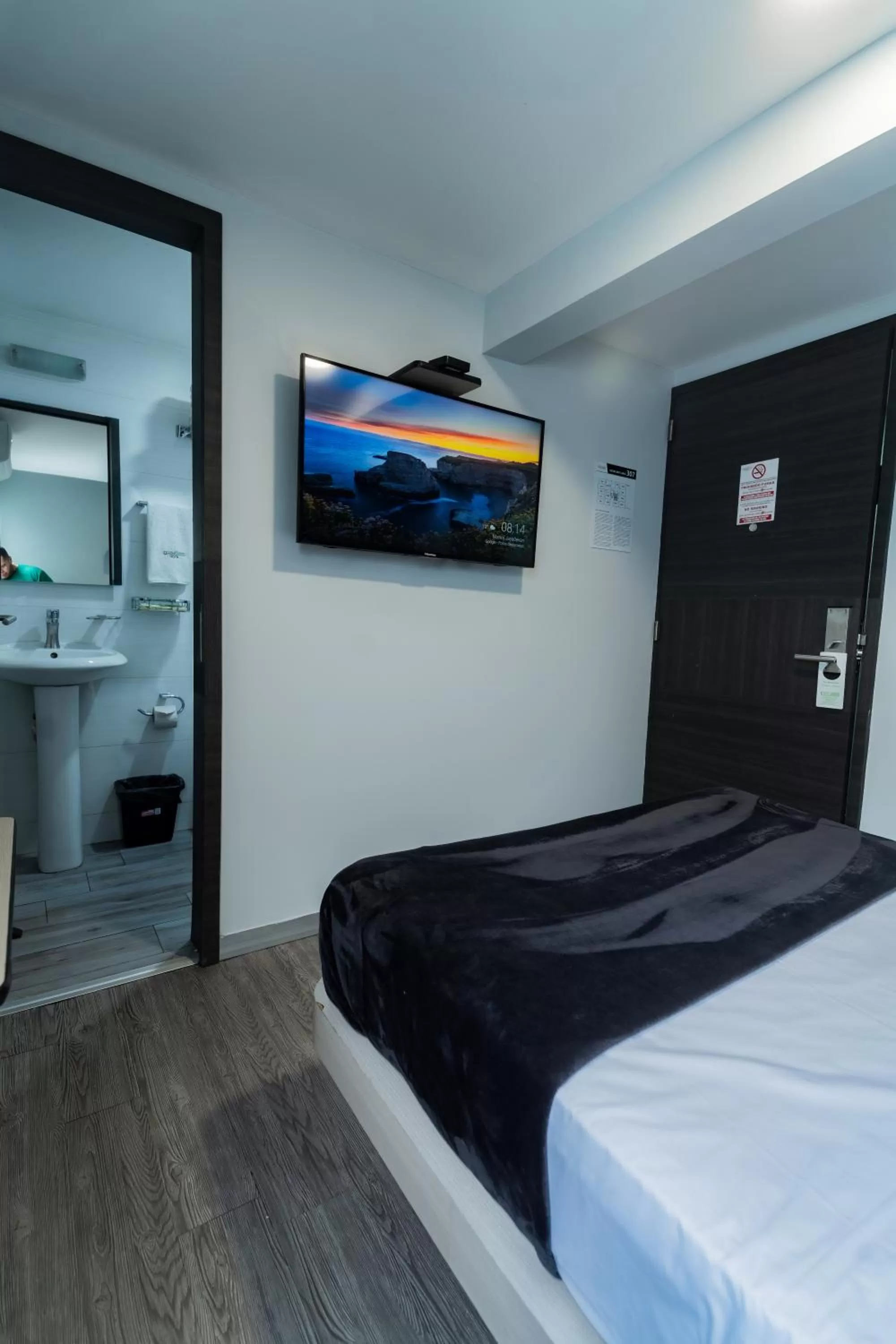 Bedroom, Bed in HOTEL LEMON GREEN -Zona Expo Frente al Centro de Convenciones