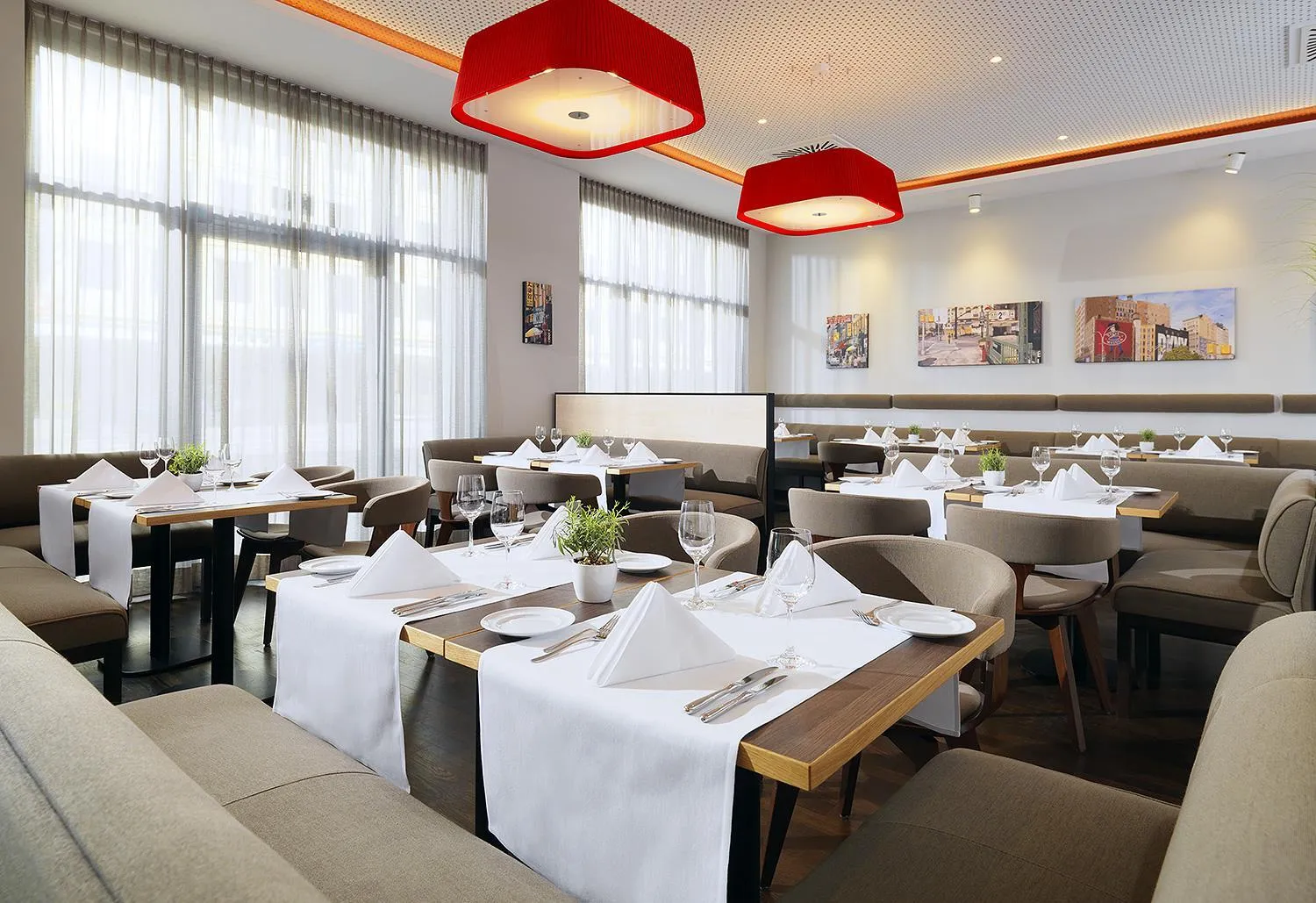 Restaurant/places to eat in Novotel Nürnberg Centre Ville