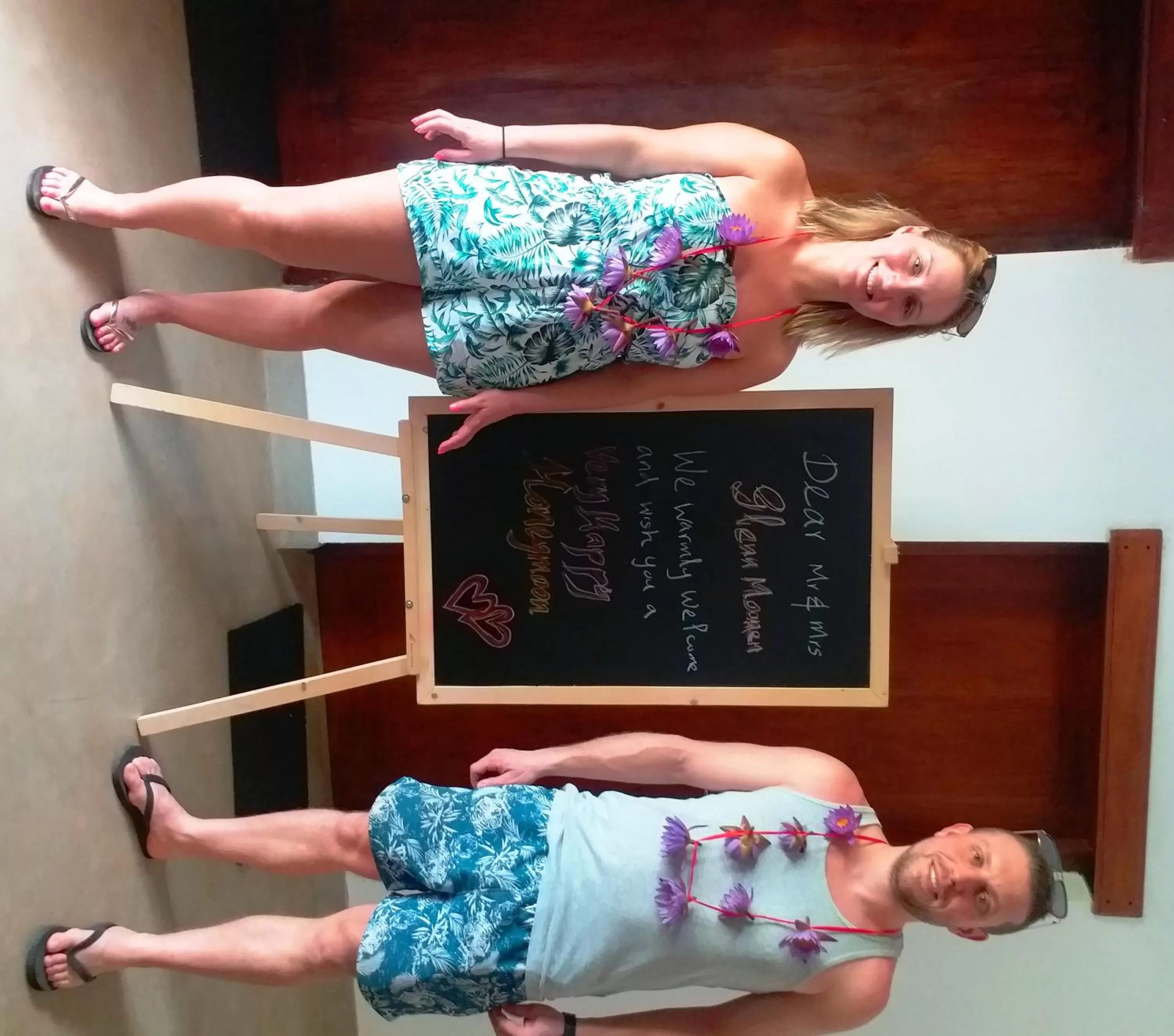 group of guests in Honey Tree Polonnaruwa