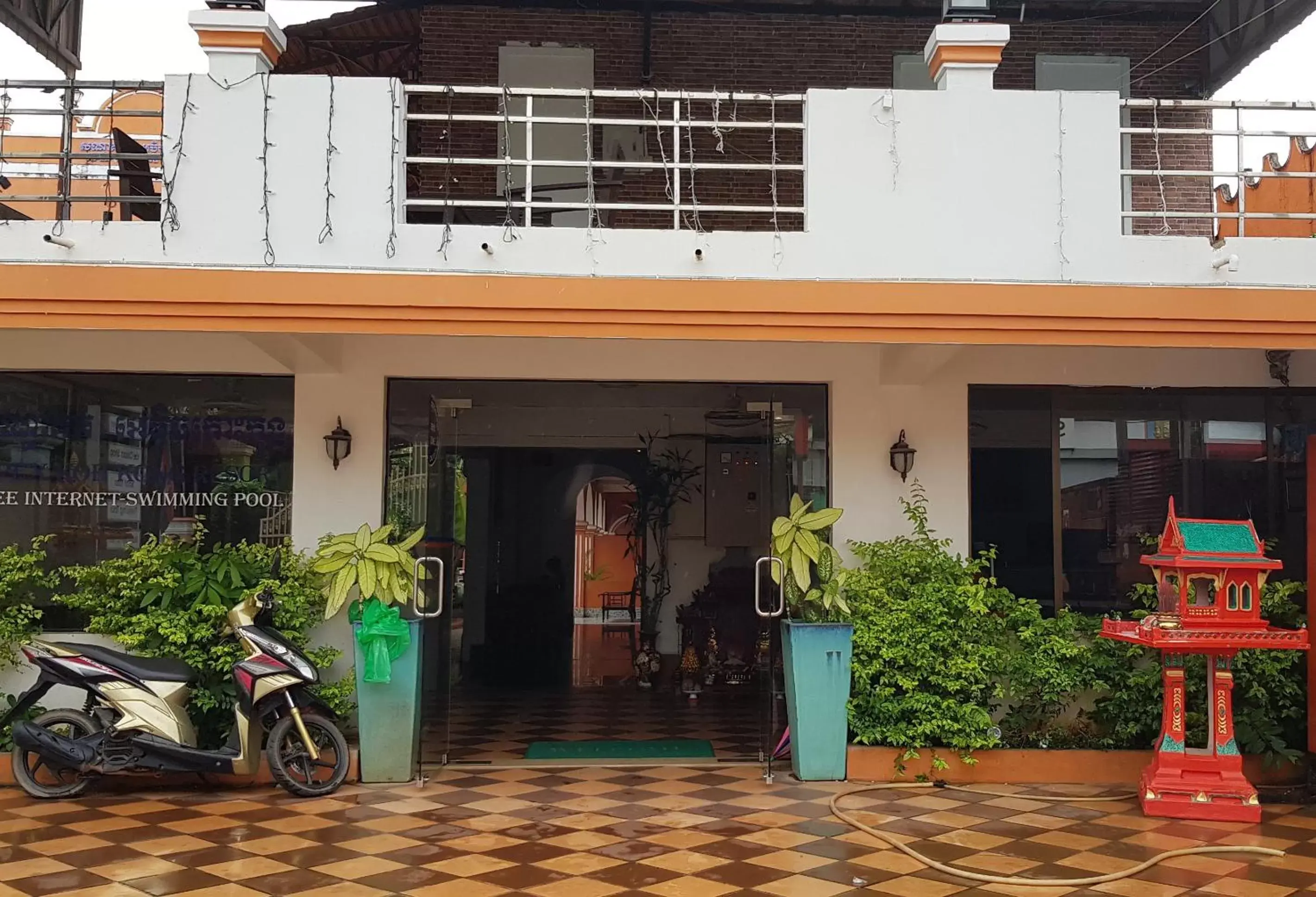 Facade/entrance in Apex Koh Kong Hotel