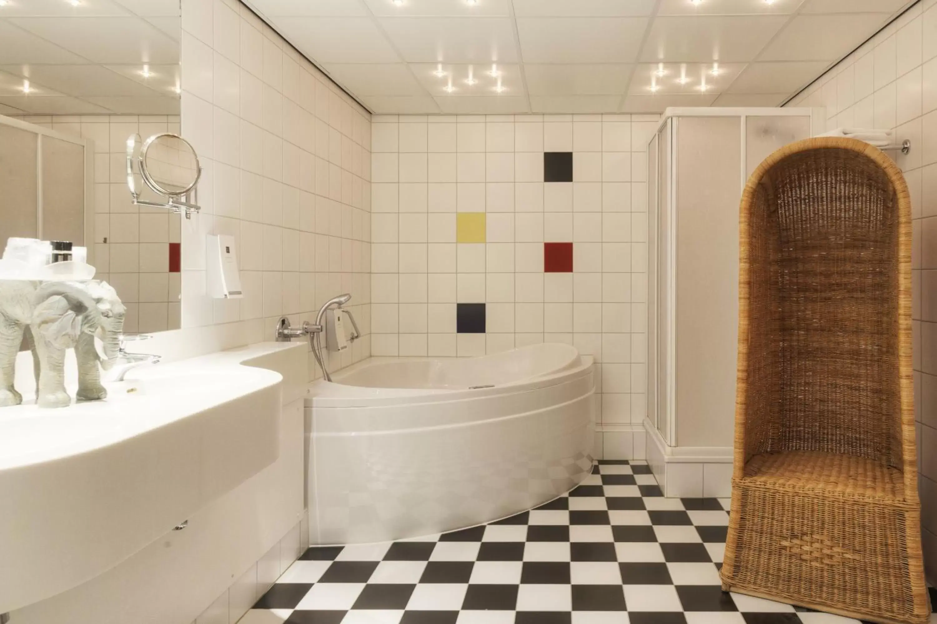 Bathroom in City Hotel Hengelo