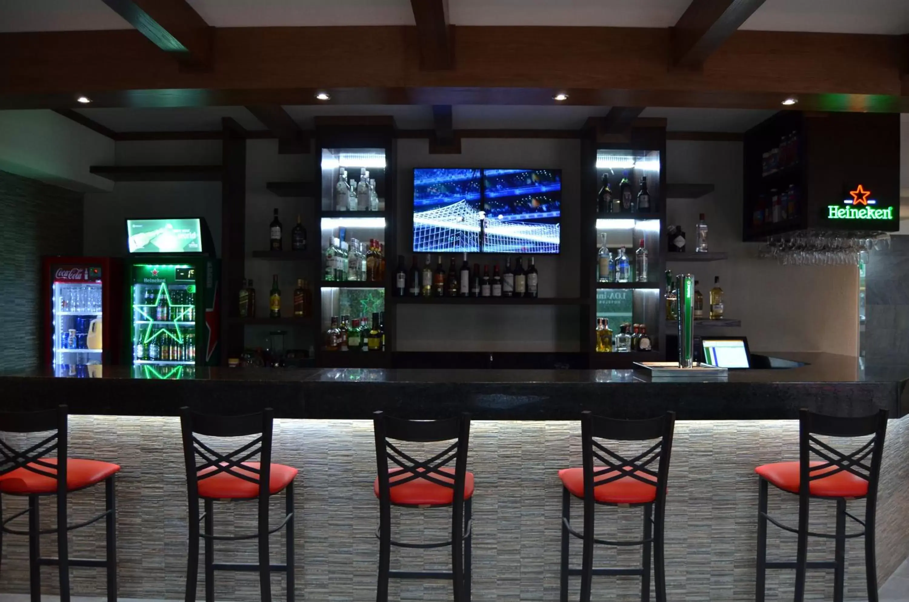 Lounge or bar, Lounge/Bar in Loa Inn Business Centro Puebla