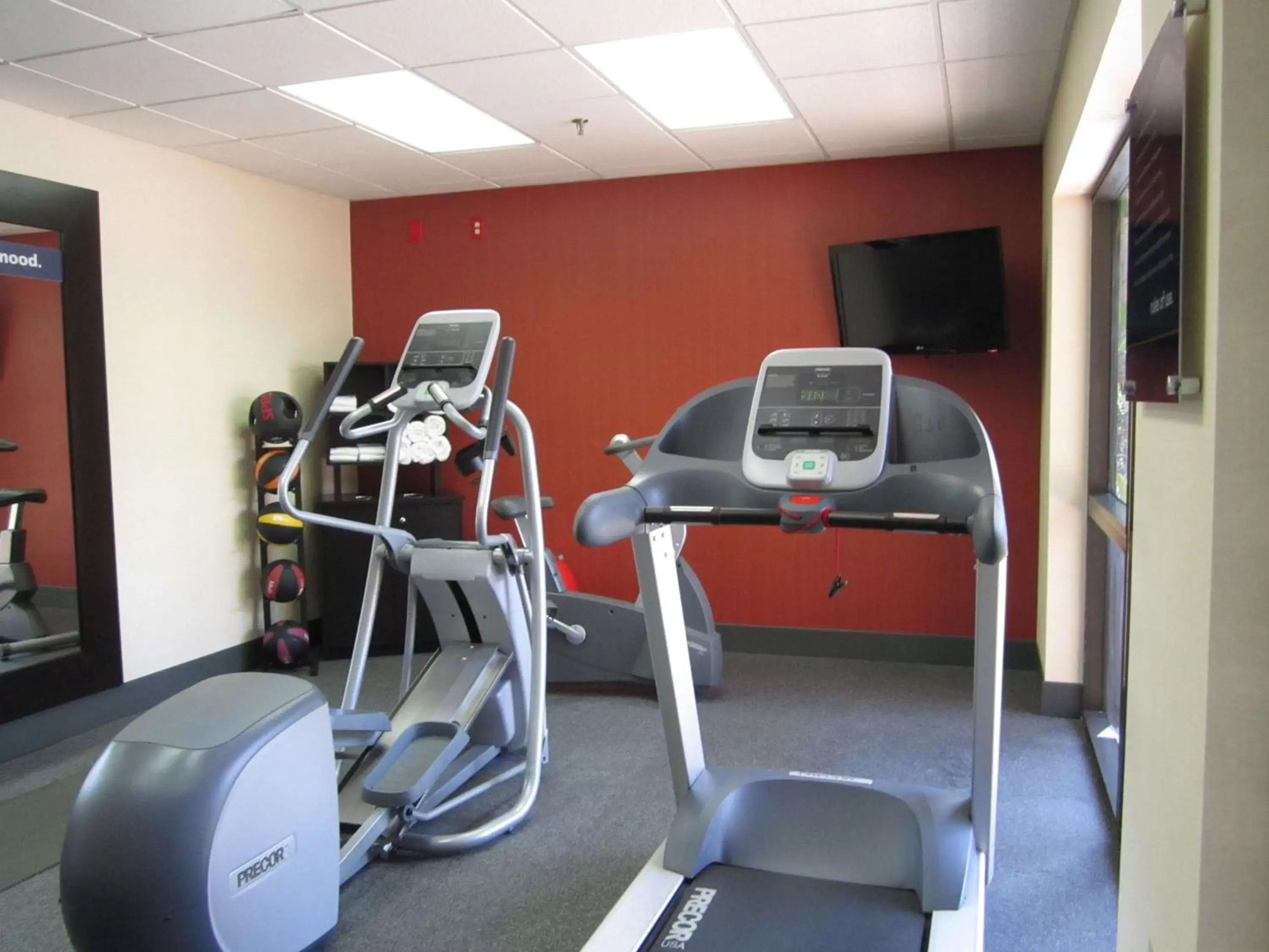 Fitness centre/facilities, Fitness Center/Facilities in Hampton Inn Fort Myers-Airport & I-75