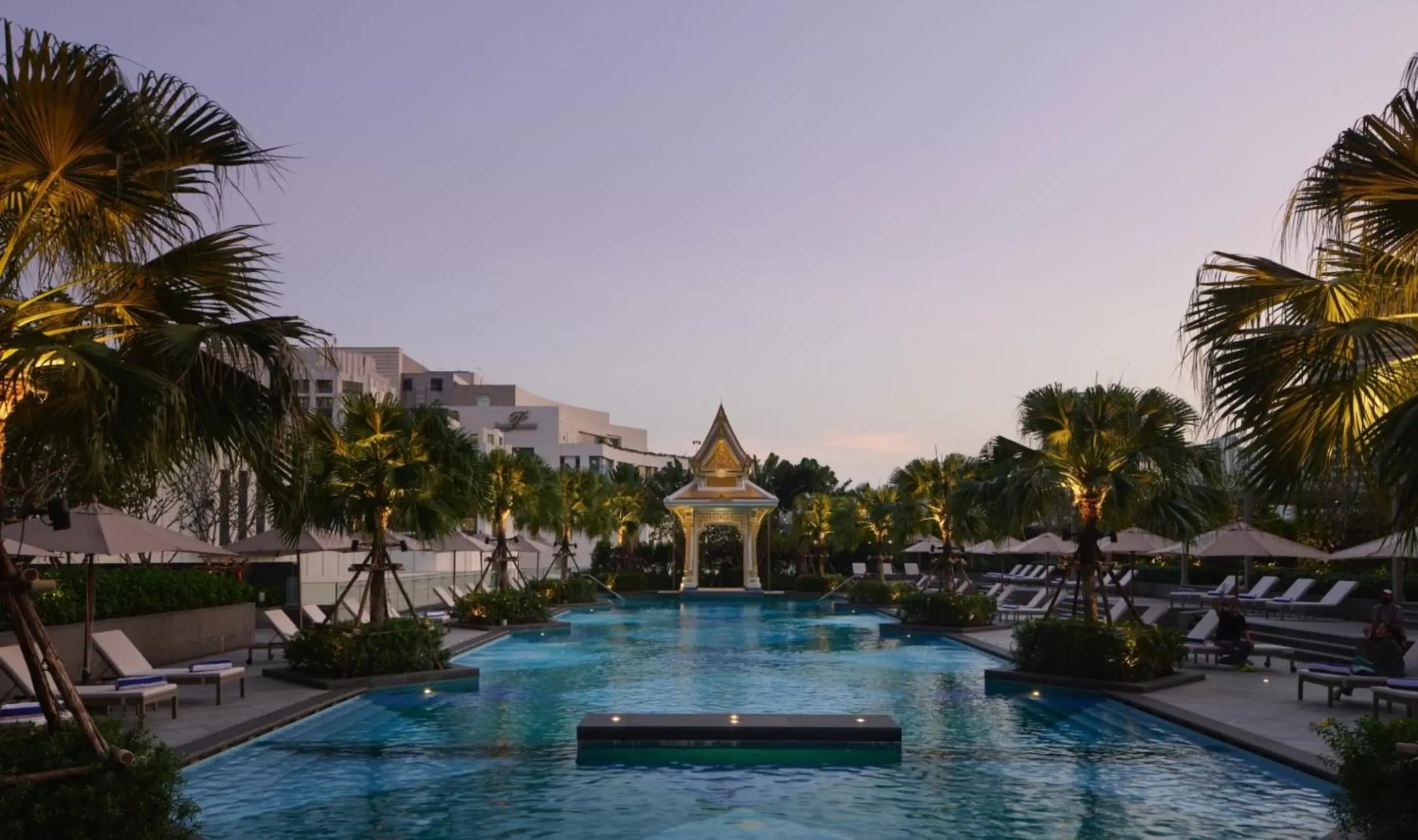 Pool view in Chatrium Grand Bangkok Pool view in Chatrium Grand Bangkok