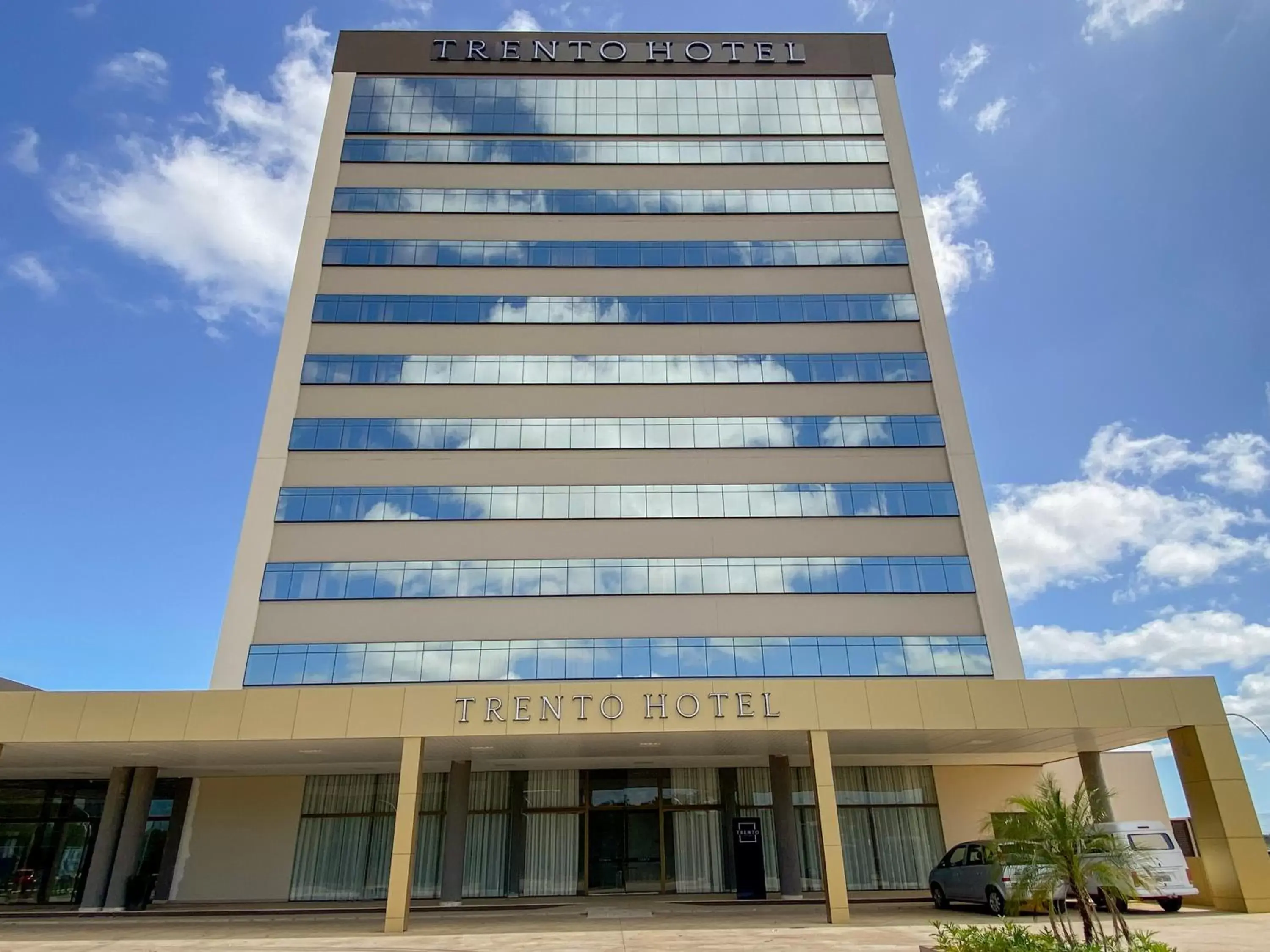 Trento Hotel Guaíra by Unna Trento Hotel Guaíra by Unna