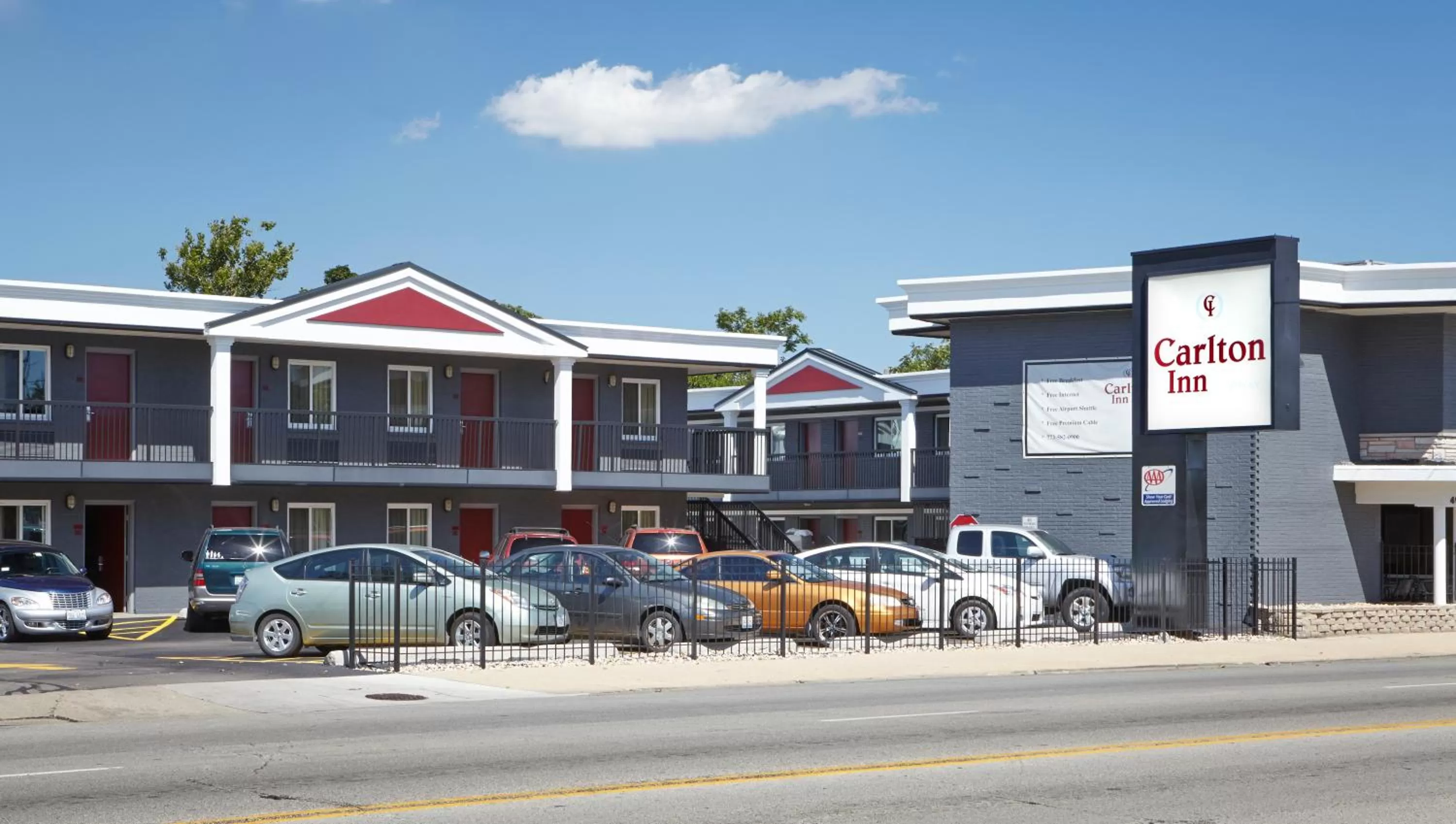 Property building in Carlton Inn Midway