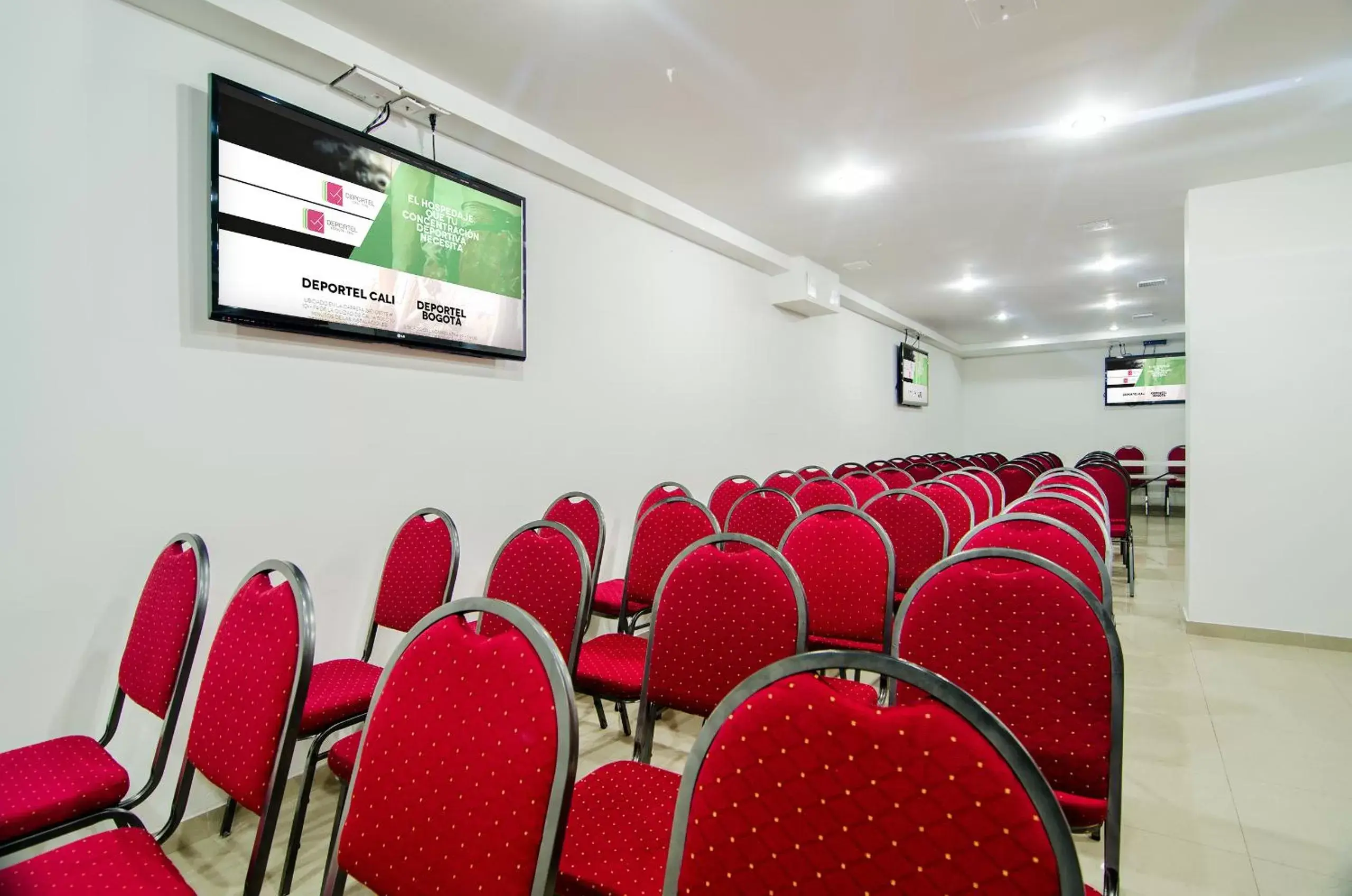 Meeting/conference room in Hotel Parque 63