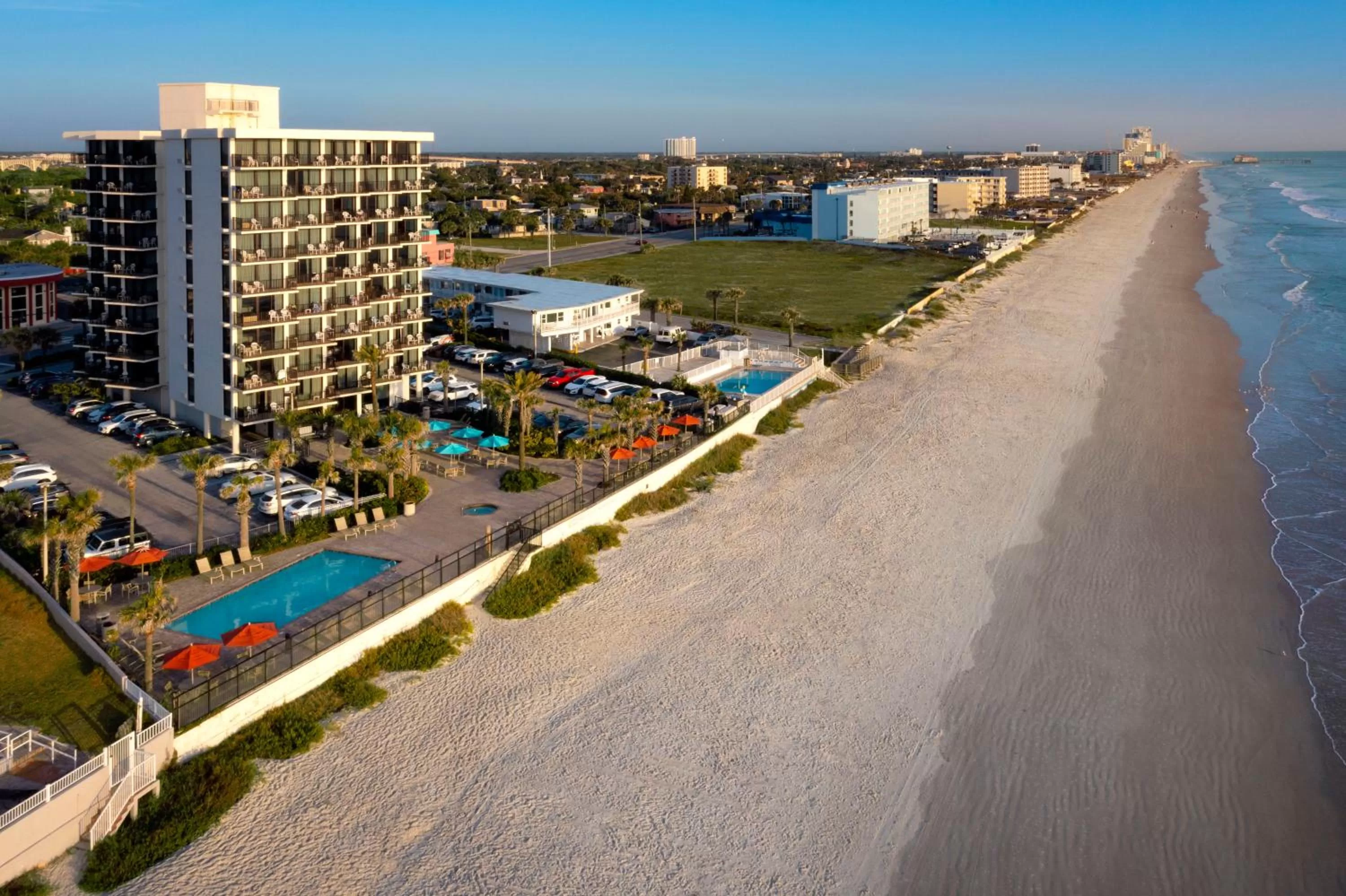 Beach in Nautilus Inn - Daytona Beach