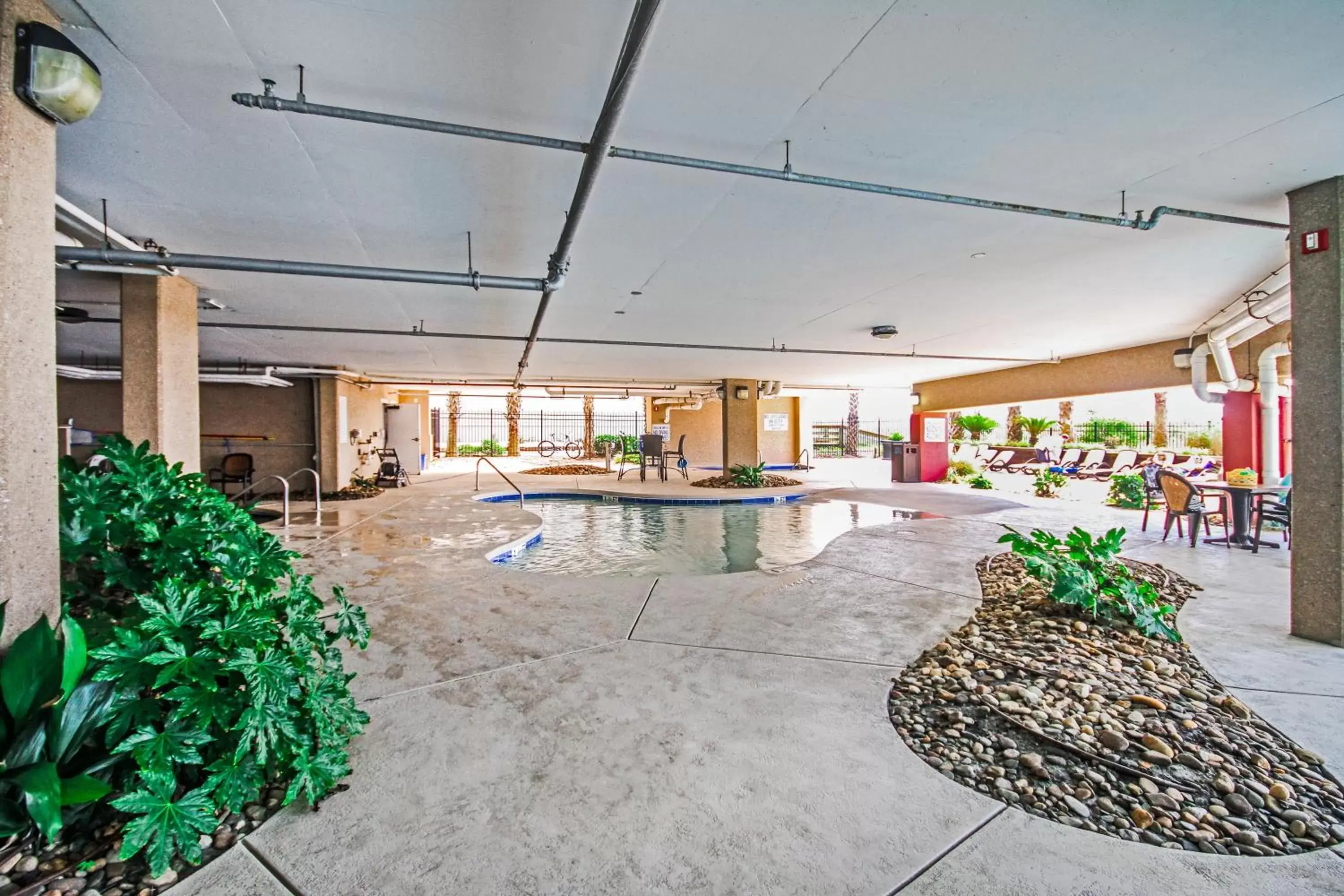Swimming pool in Bahama Sands Luxury Condominiums