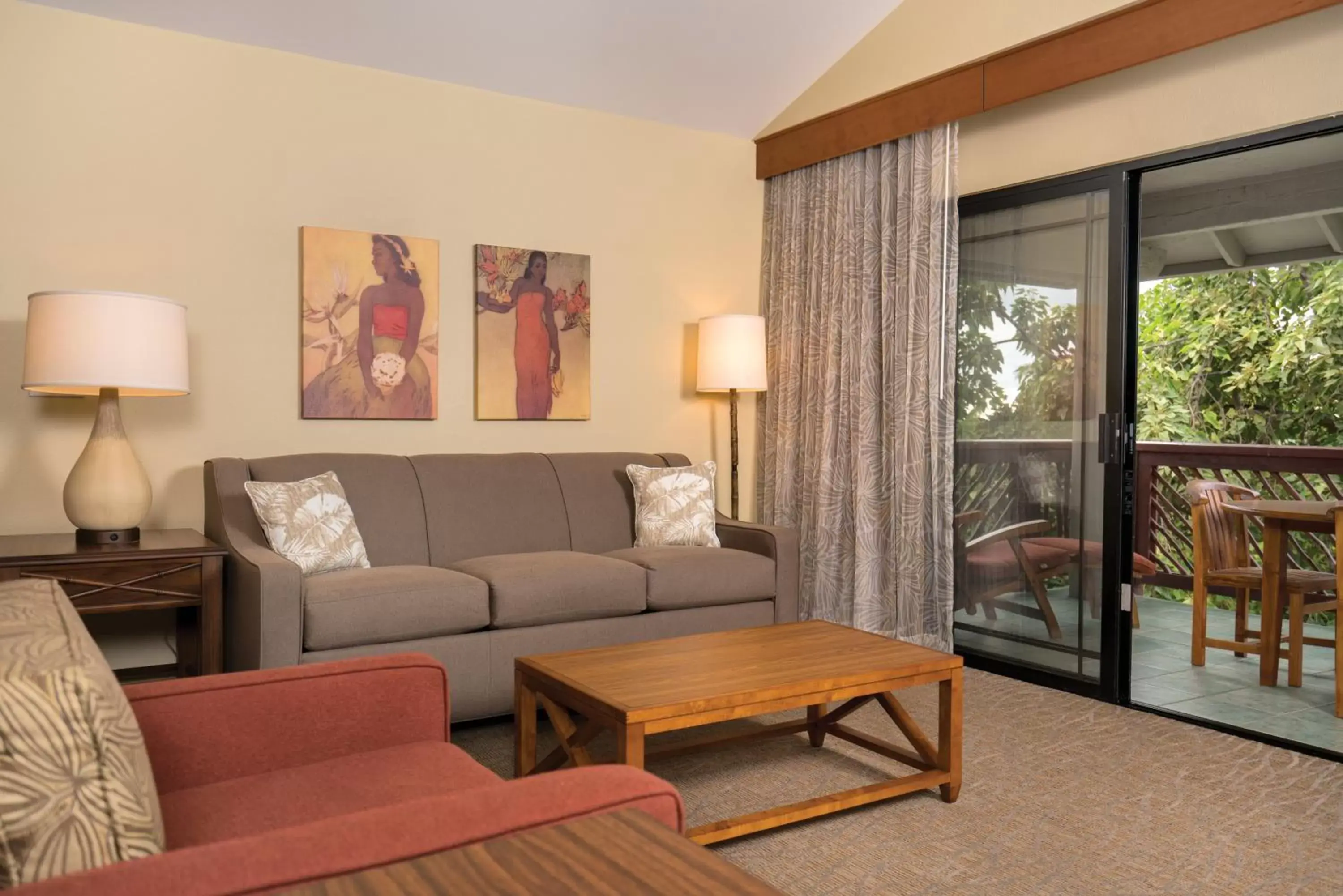 Living room, Seating Area in Wyndham Kona Hawaiian Resort