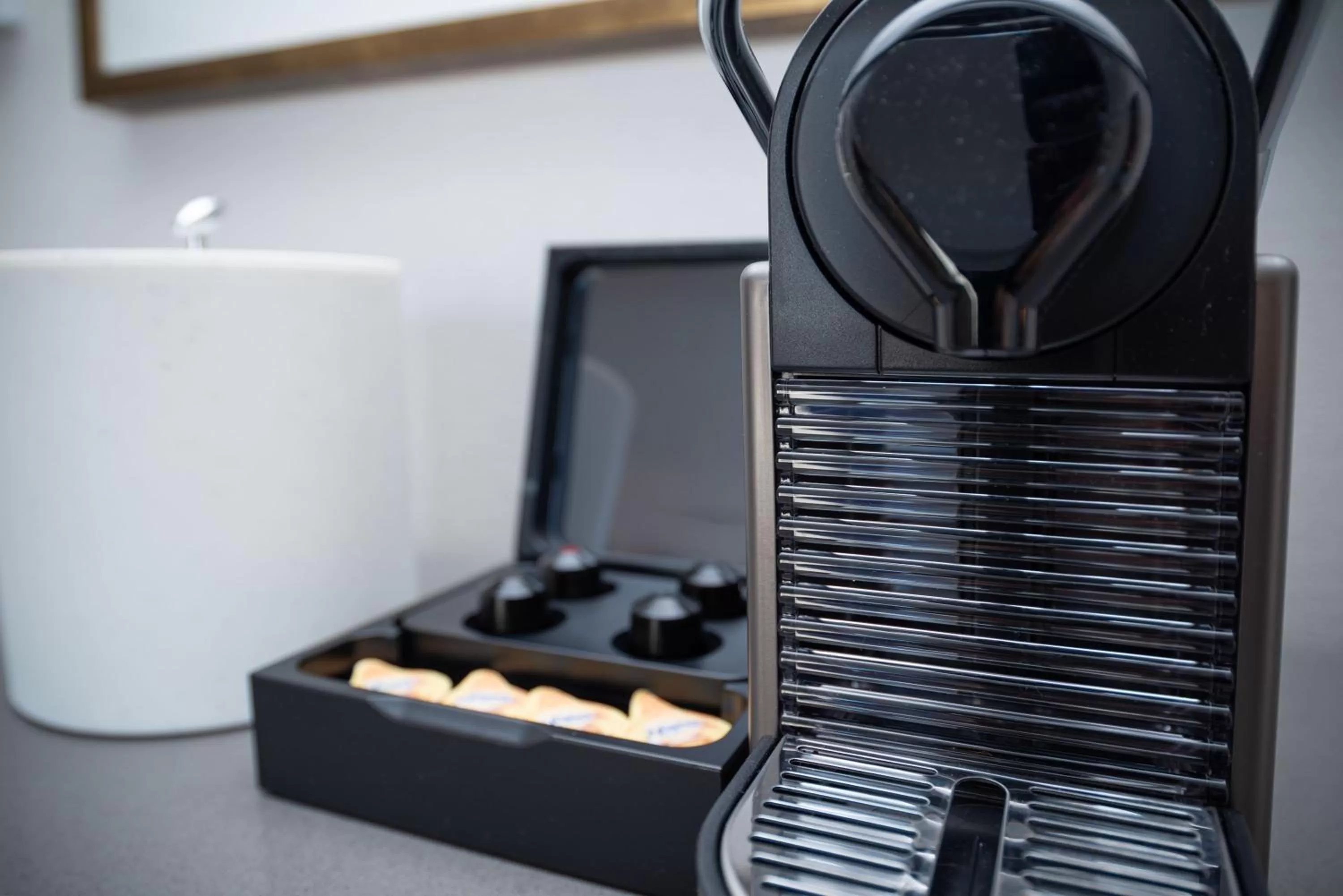 Photo of the whole room in The Sutton Place Hotel Vancouver