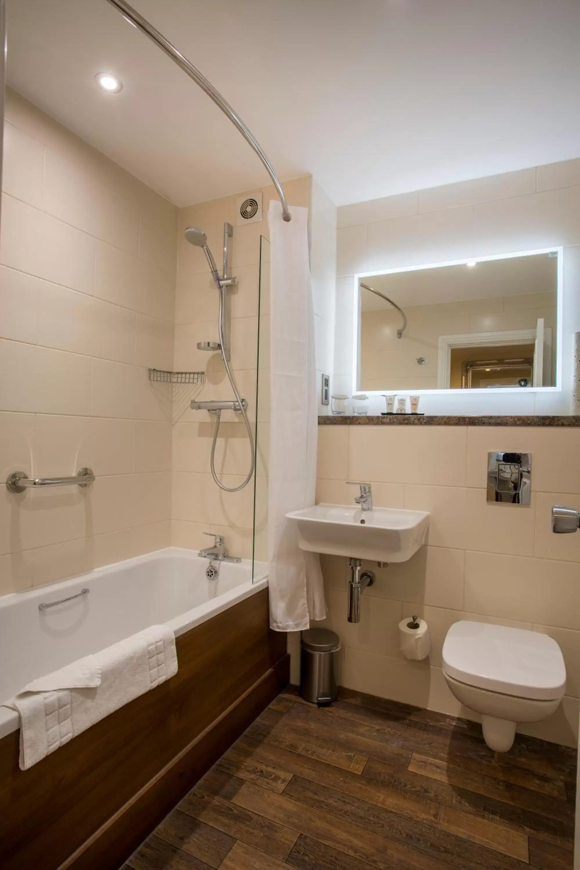 Bathroom in The Talbot Hotel, Oundle , Near Peterborough