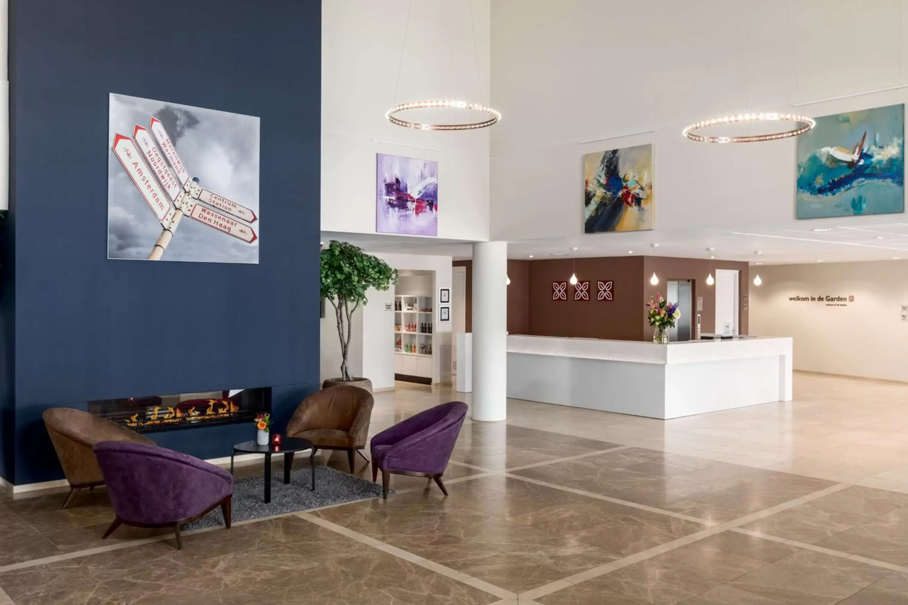 Lobby or reception in Hilton Garden Inn Leiden