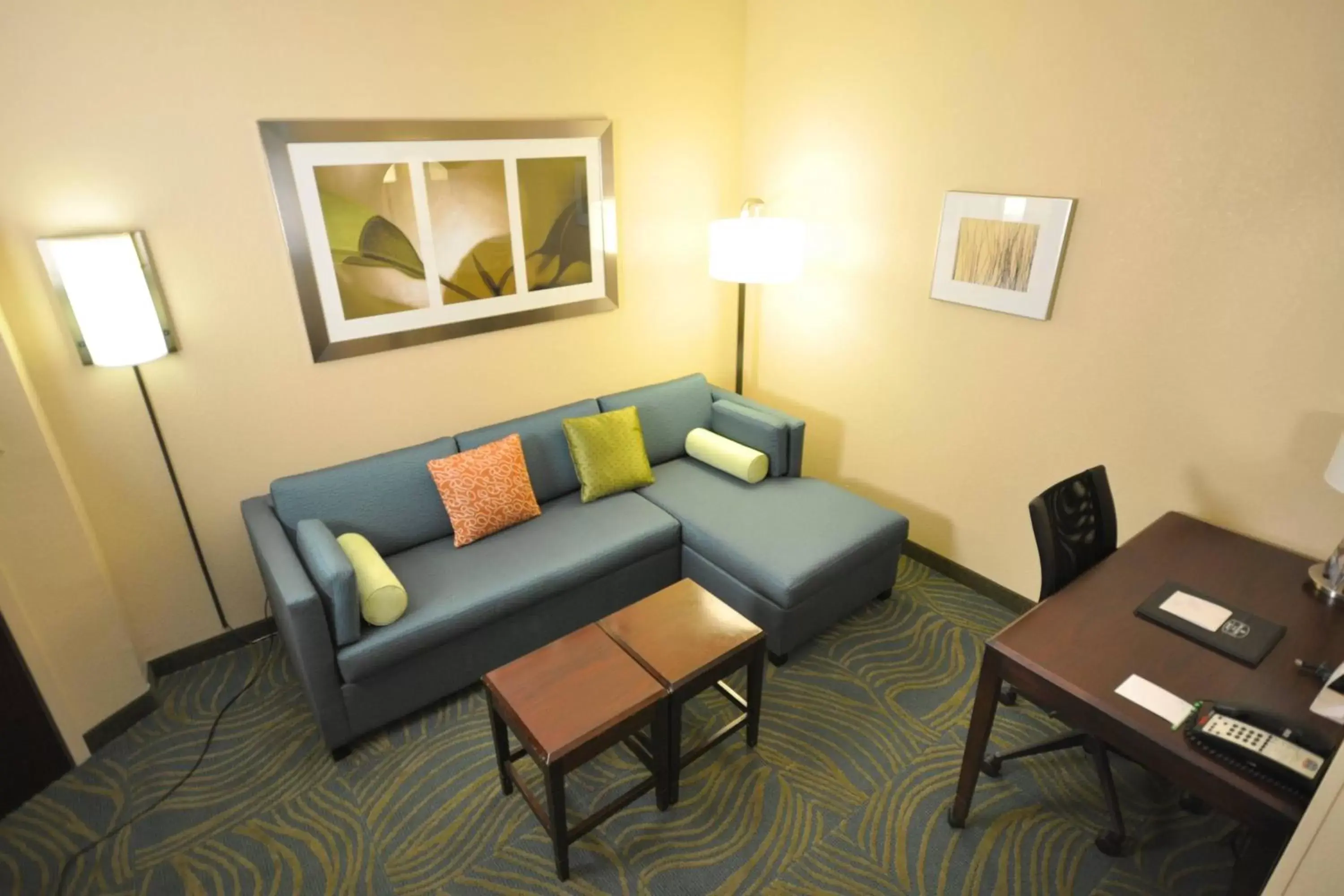 Living room, Seating Area in SpringHill Suites Galveston Island