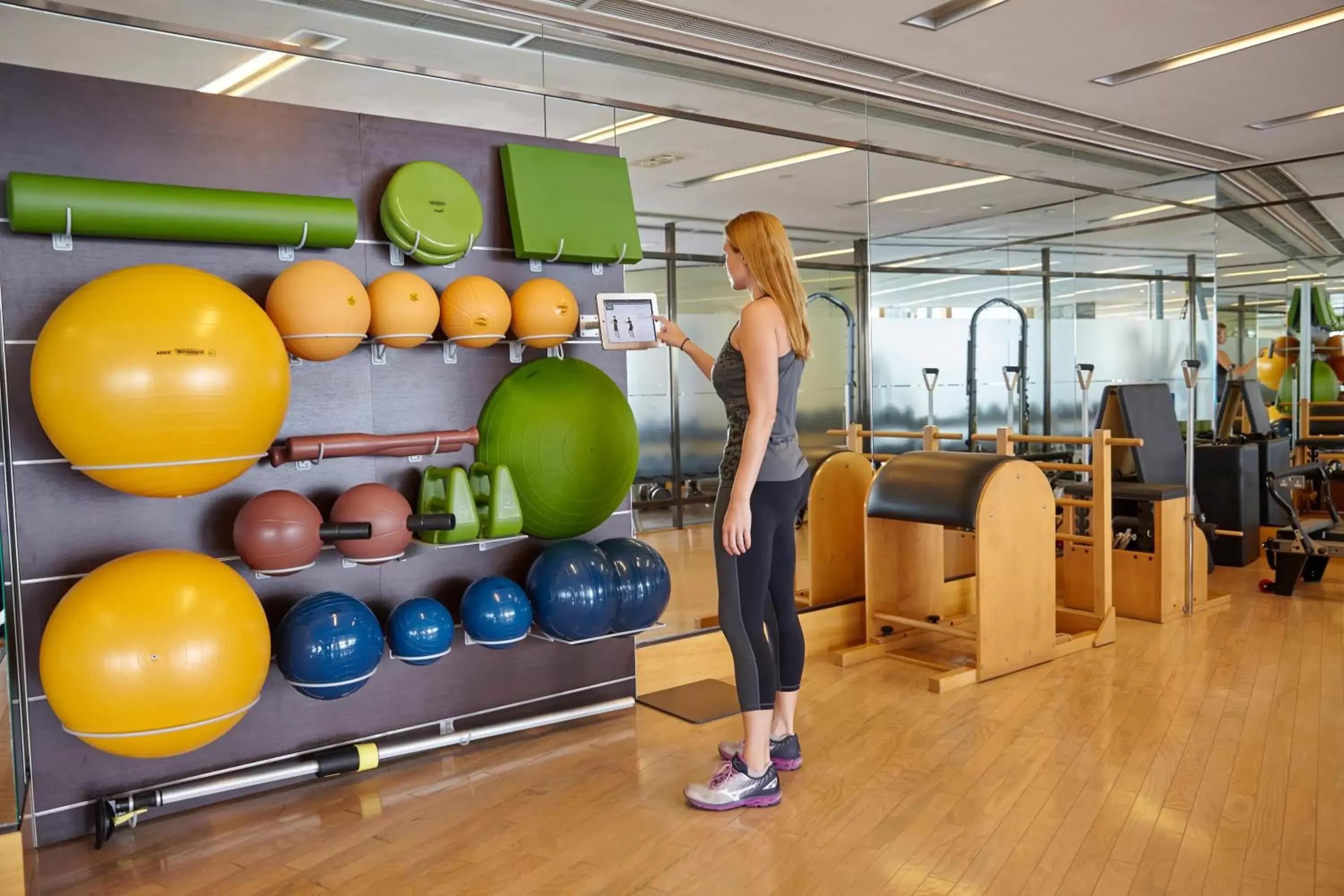 Fitness centre/facilities, Fitness Center/Facilities in Four Seasons Hotel Hong Kong