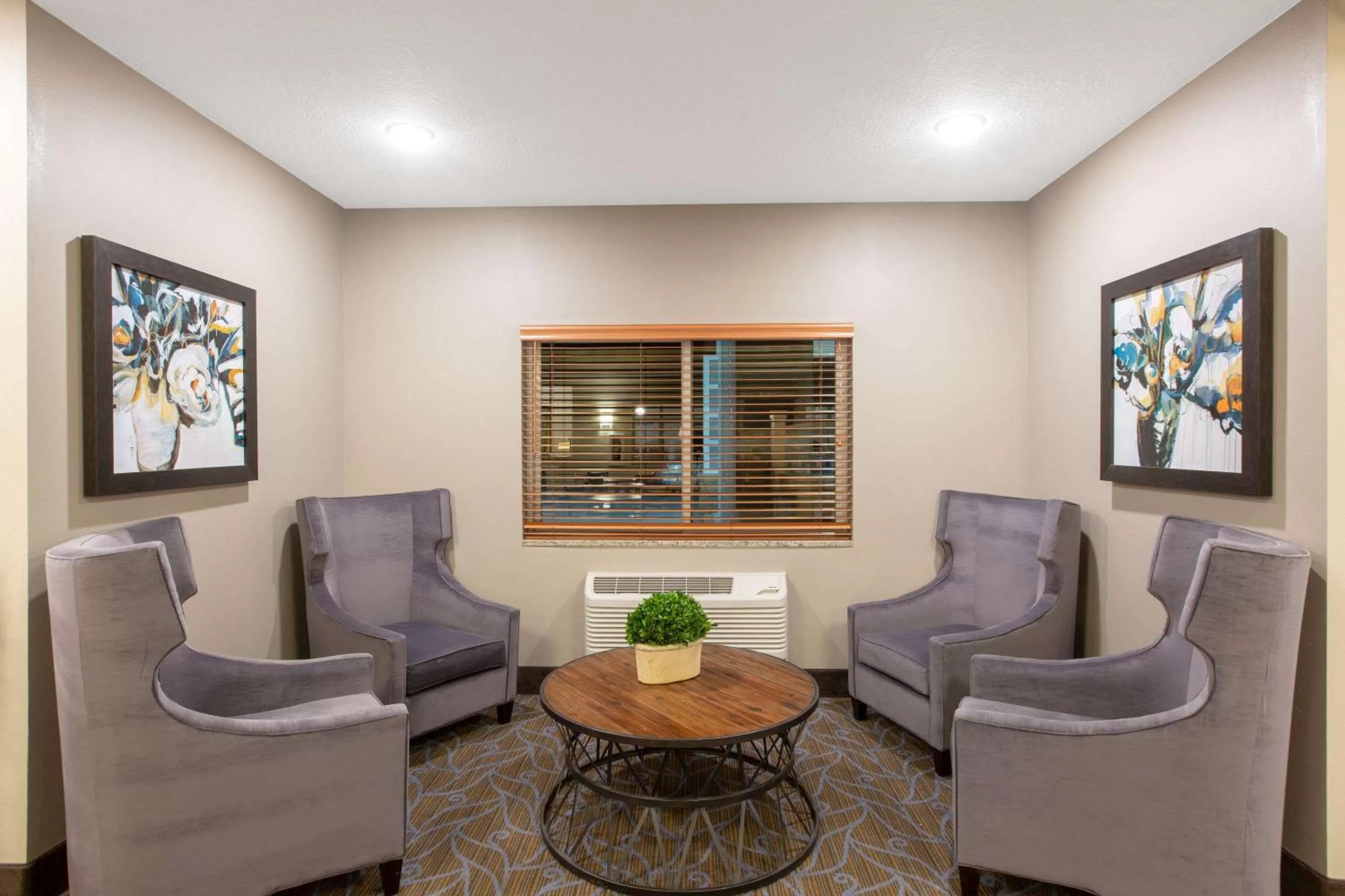 Lobby or reception in AmericInn by Wyndham Humboldt