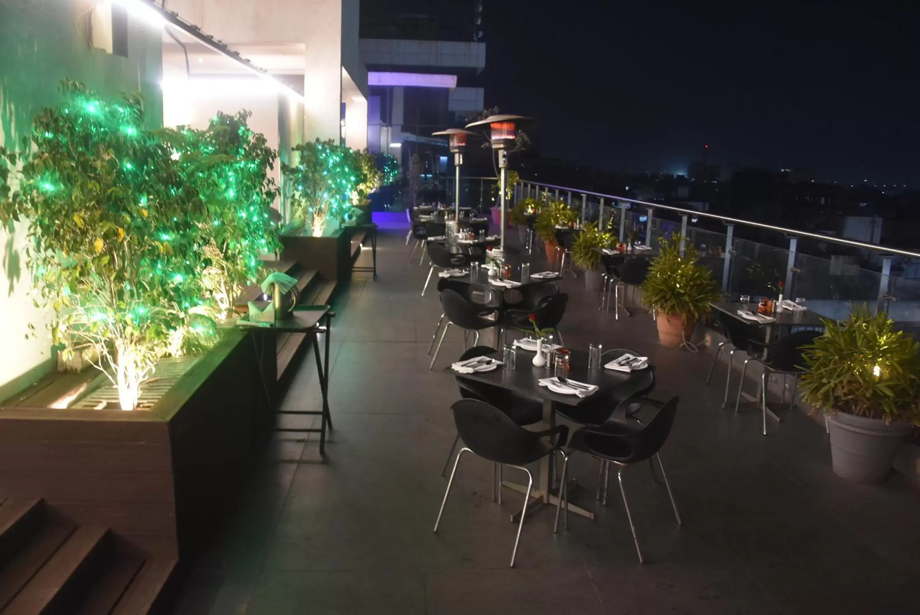 Restaurant/Places to Eat in Marasa Sarovar Portico -Rajkot