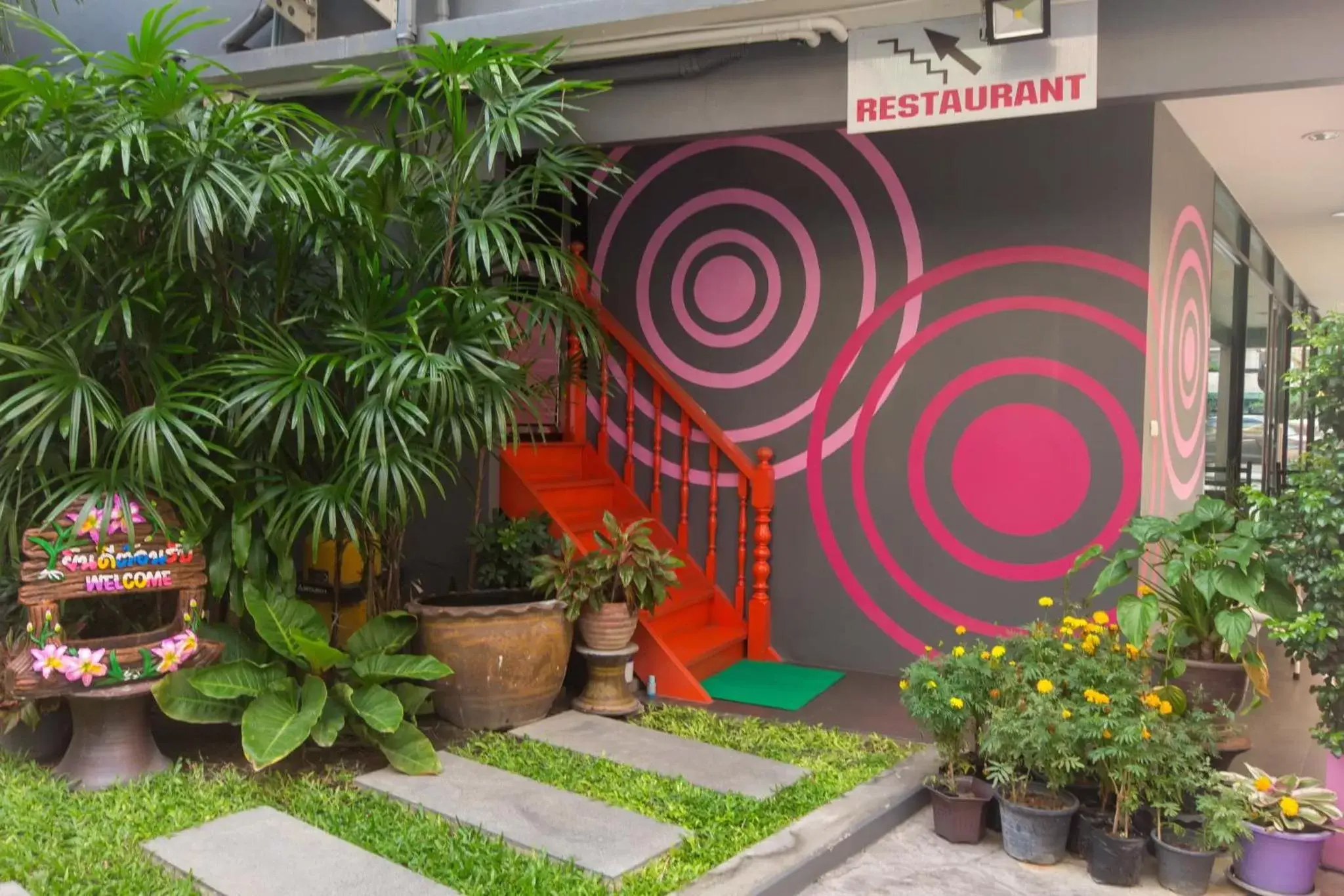 Restaurant/places to eat in Baan Nilrath Hotel - SHA Extra Plus Restaurant/places to eat in Baan Nilrath Hotel - SHA Extra Plus