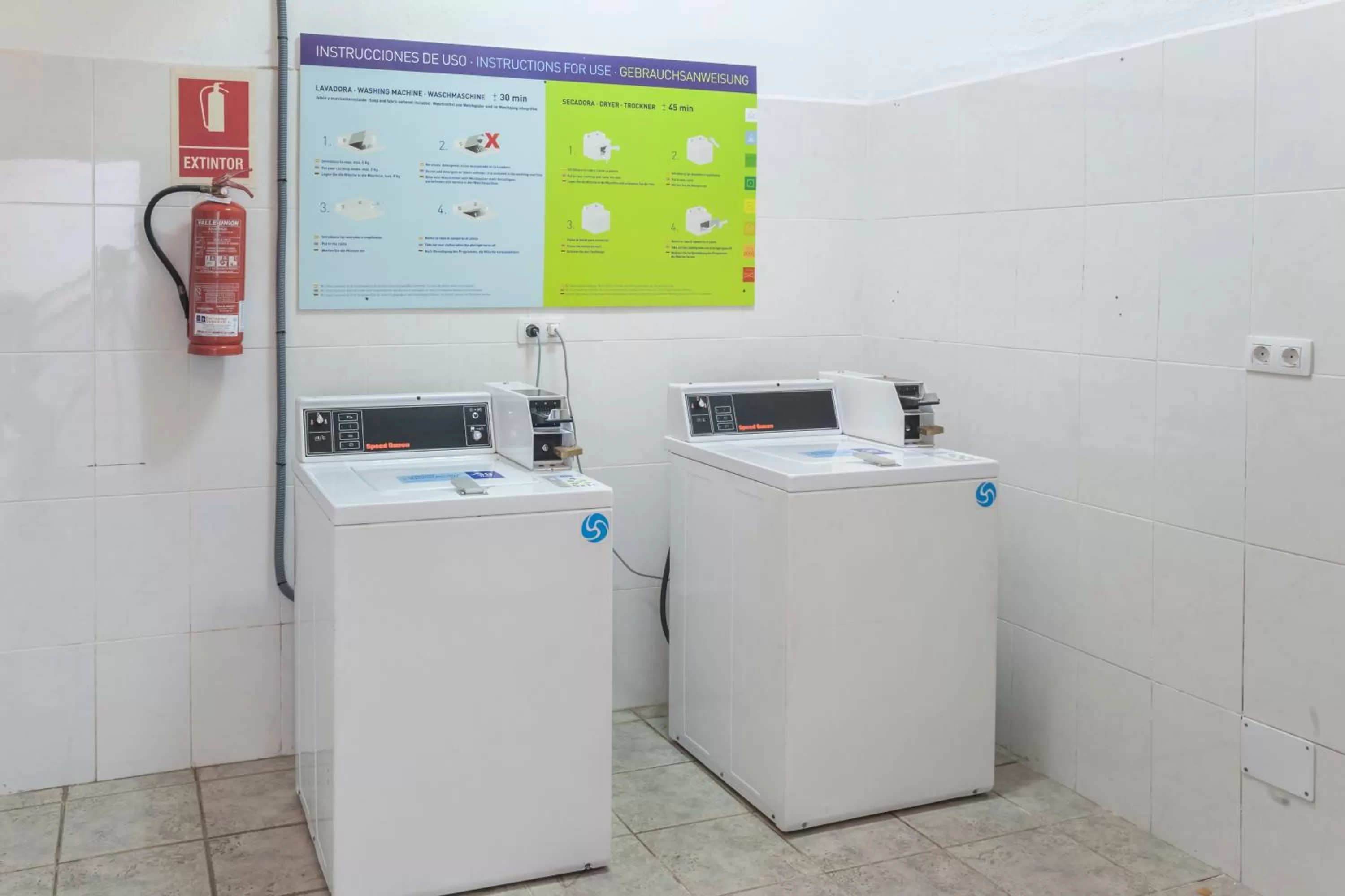 laundry in Sunset Harbour Club