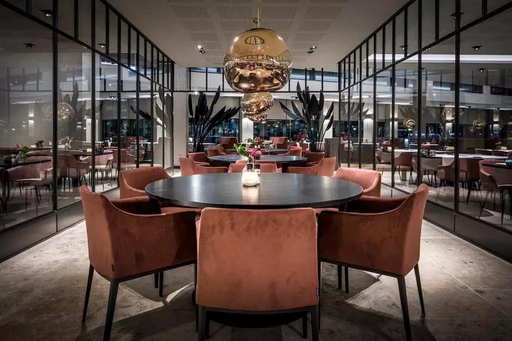 Restaurant/places to eat, Lounge/Bar in Van der Valk Hotel Enschede