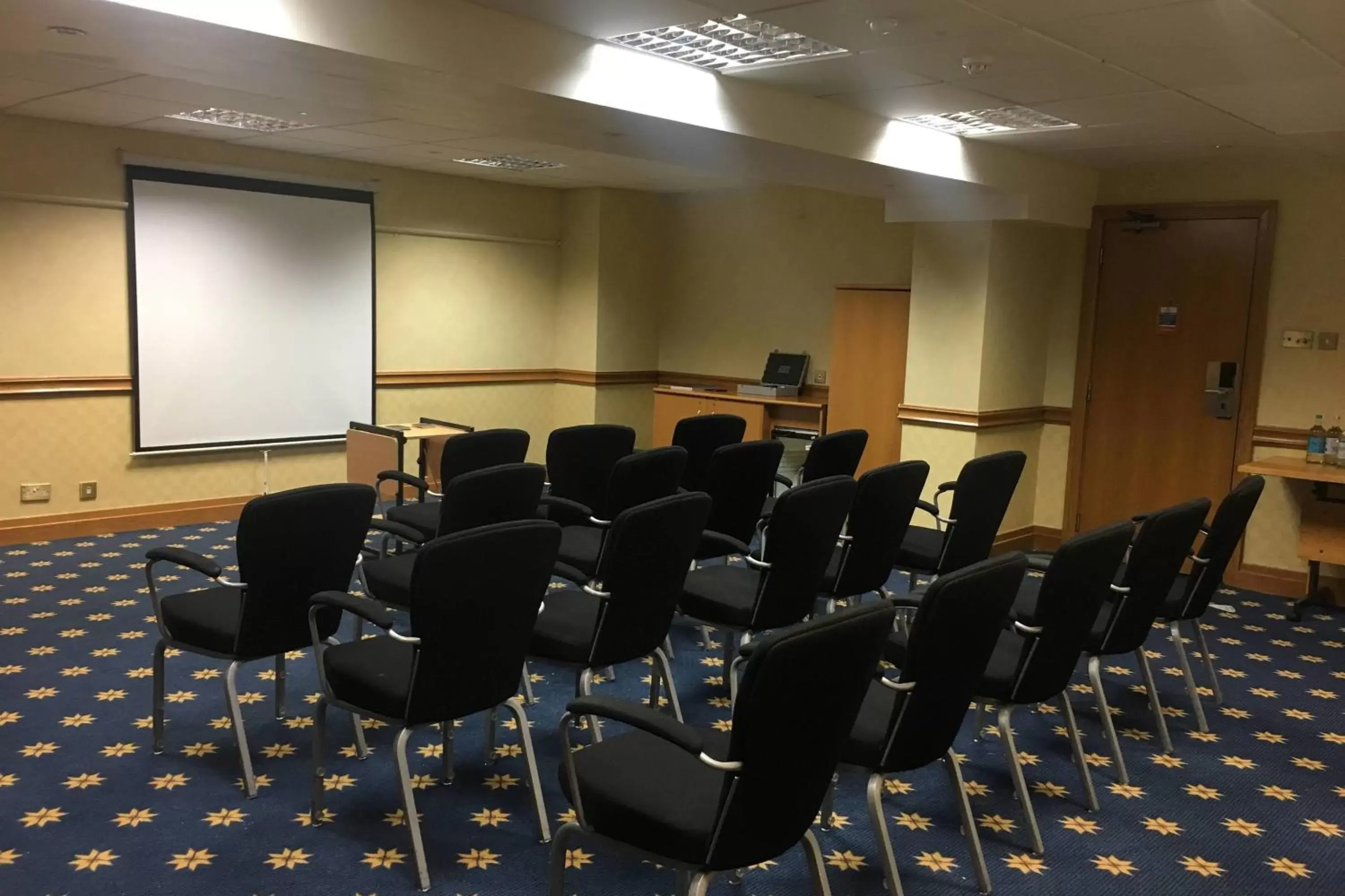 Meeting/conference room in Delta Hotels by Marriott Milton Keynes