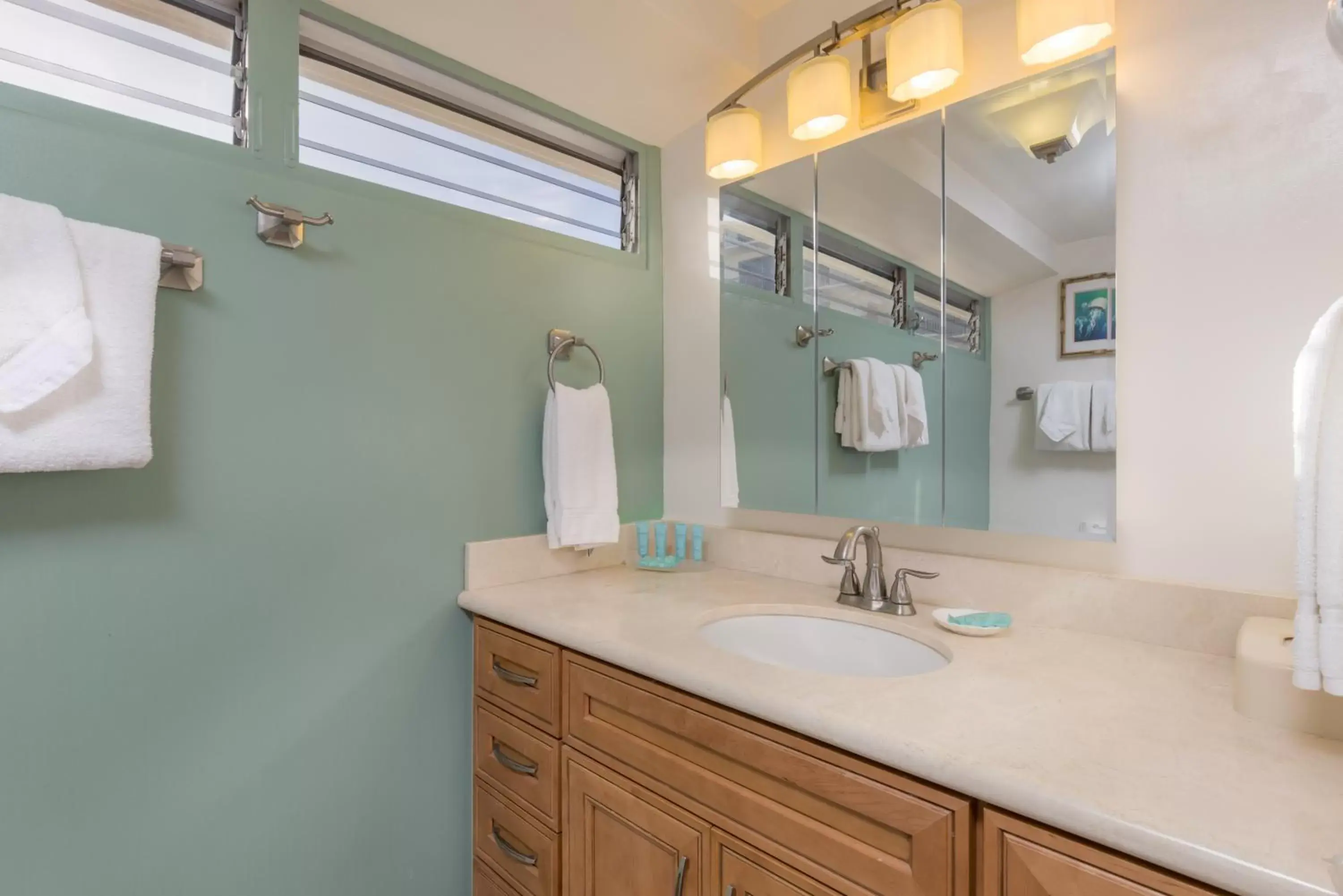 Bathroom in Castle Waikiki Shore Beachfront Condominiums