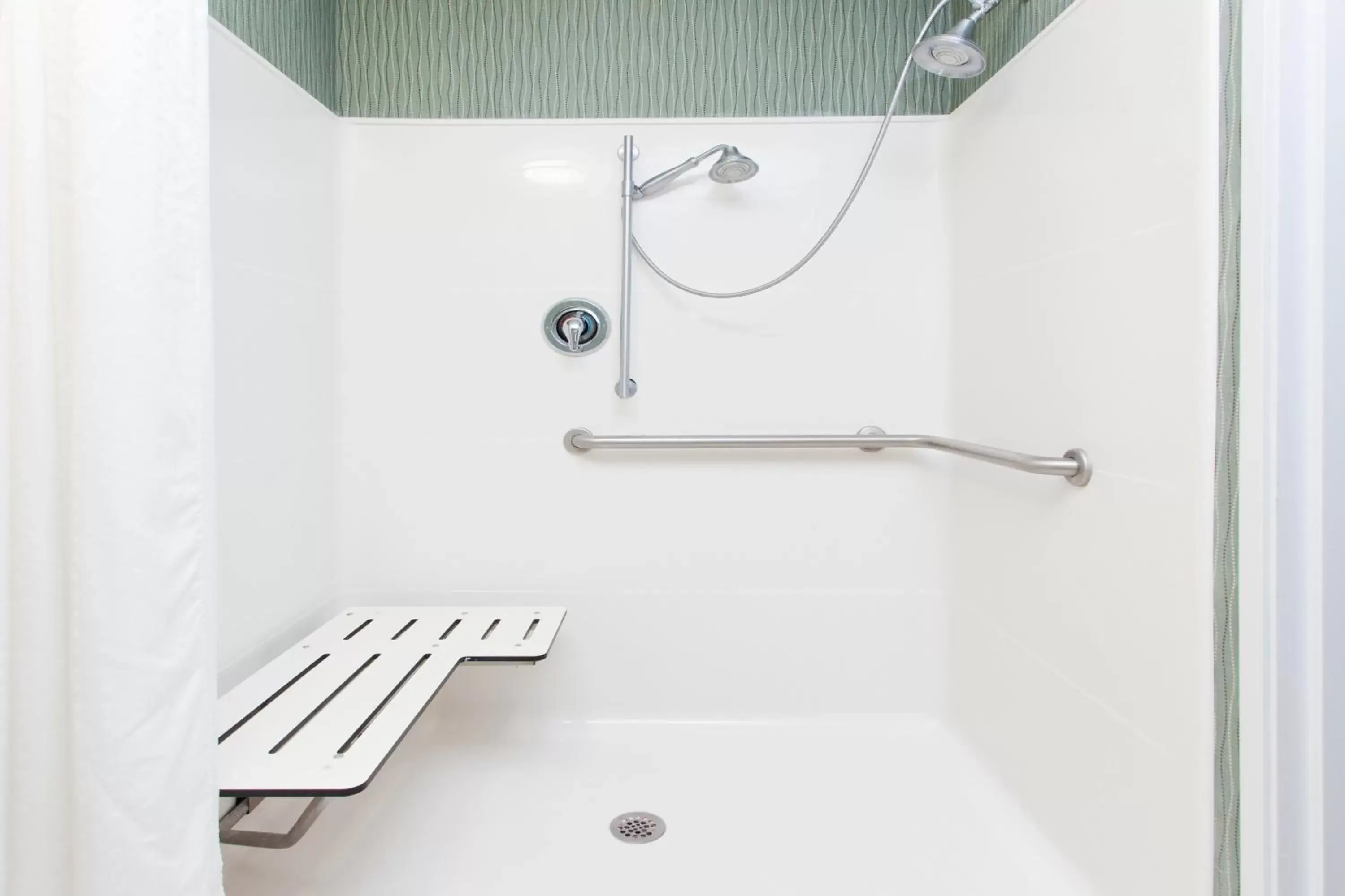 King Room - Disability Access Roll in Shower in Holiday Inn Express Hotel & Suites Cordele North by IHG King Room - Disability Access Roll in Shower in Holiday Inn Express Hotel & Suites Cordele North by IHG