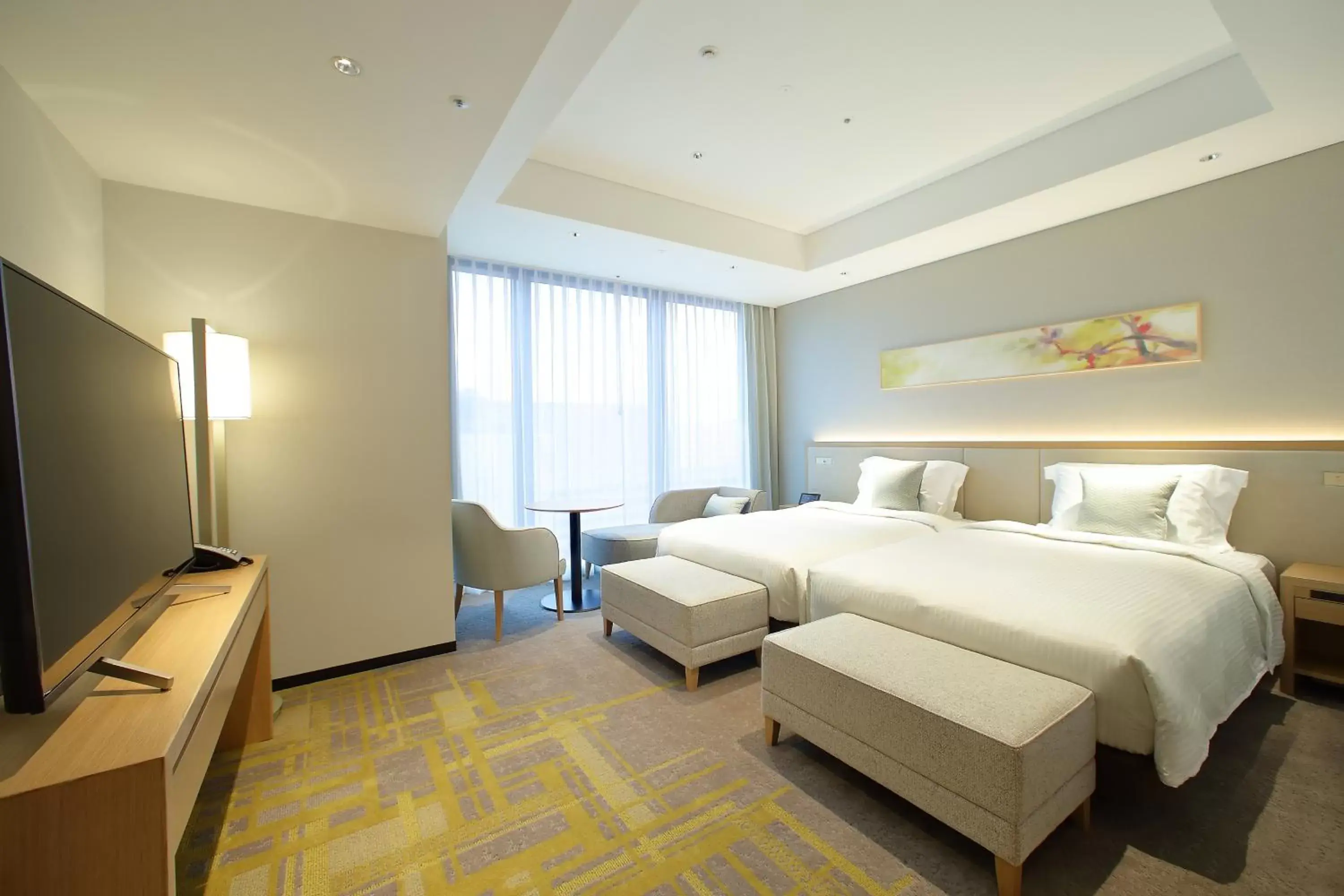 Photo of the whole room, Bed in Miyako Hotel Hakata