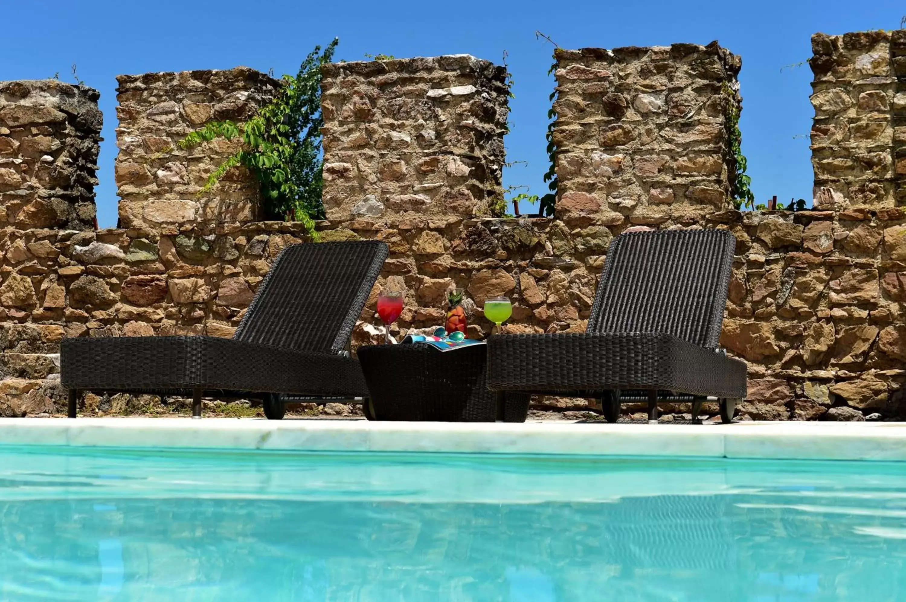 Swimming Pool in Pousada Castelo de Estremoz