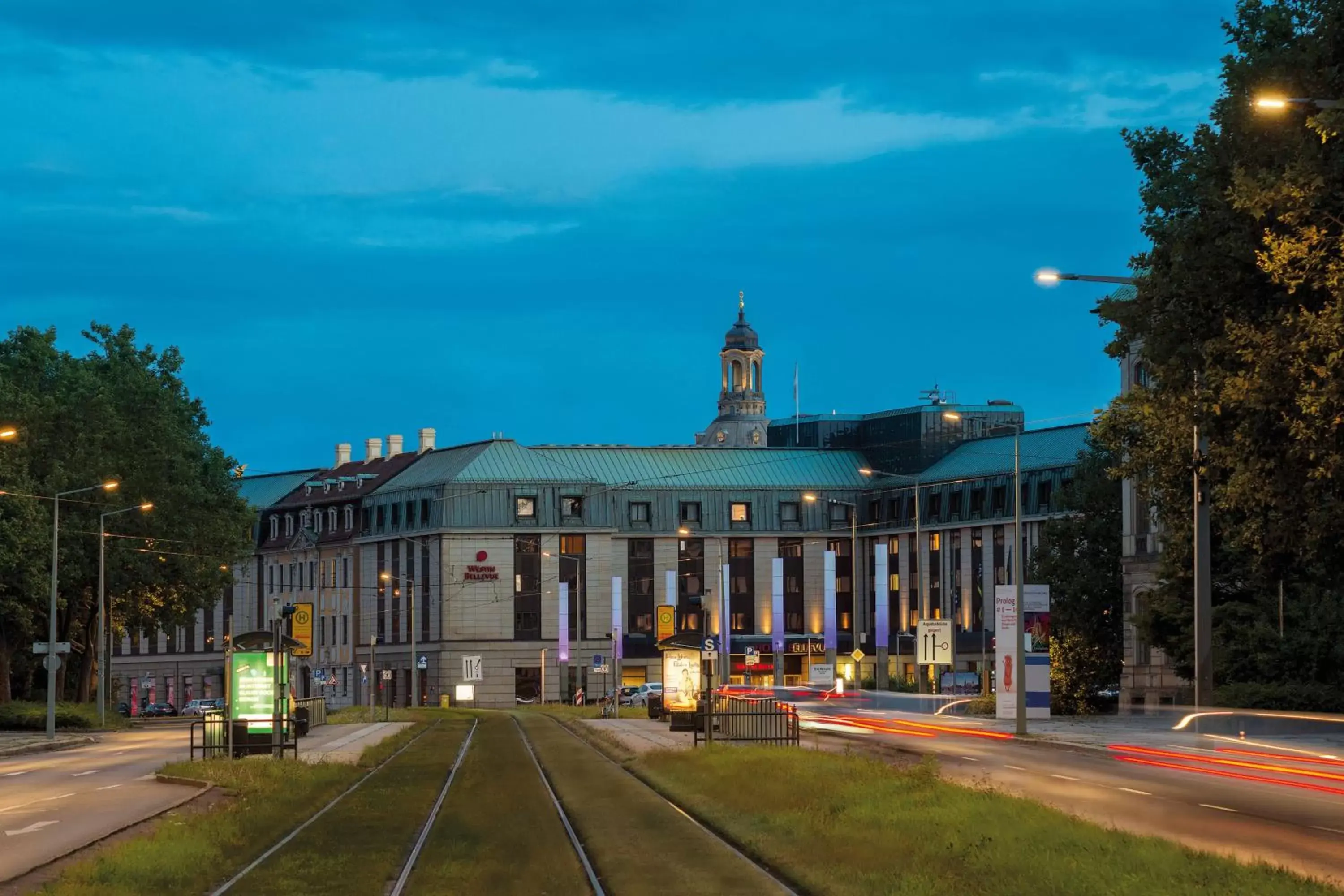 Property Building in Bilderberg Bellevue Hotel Dresden