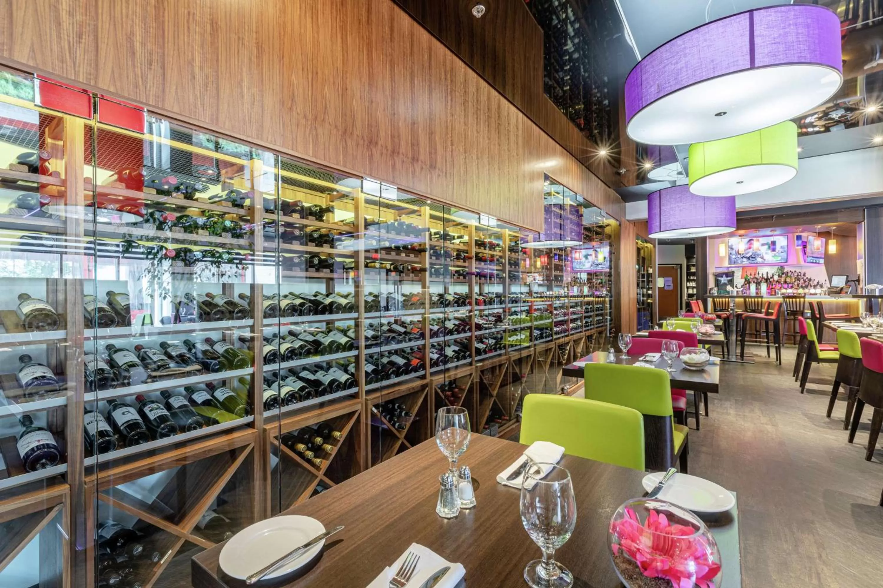 Restaurant/places to eat in DoubleTree by Hilton Quebec Resort