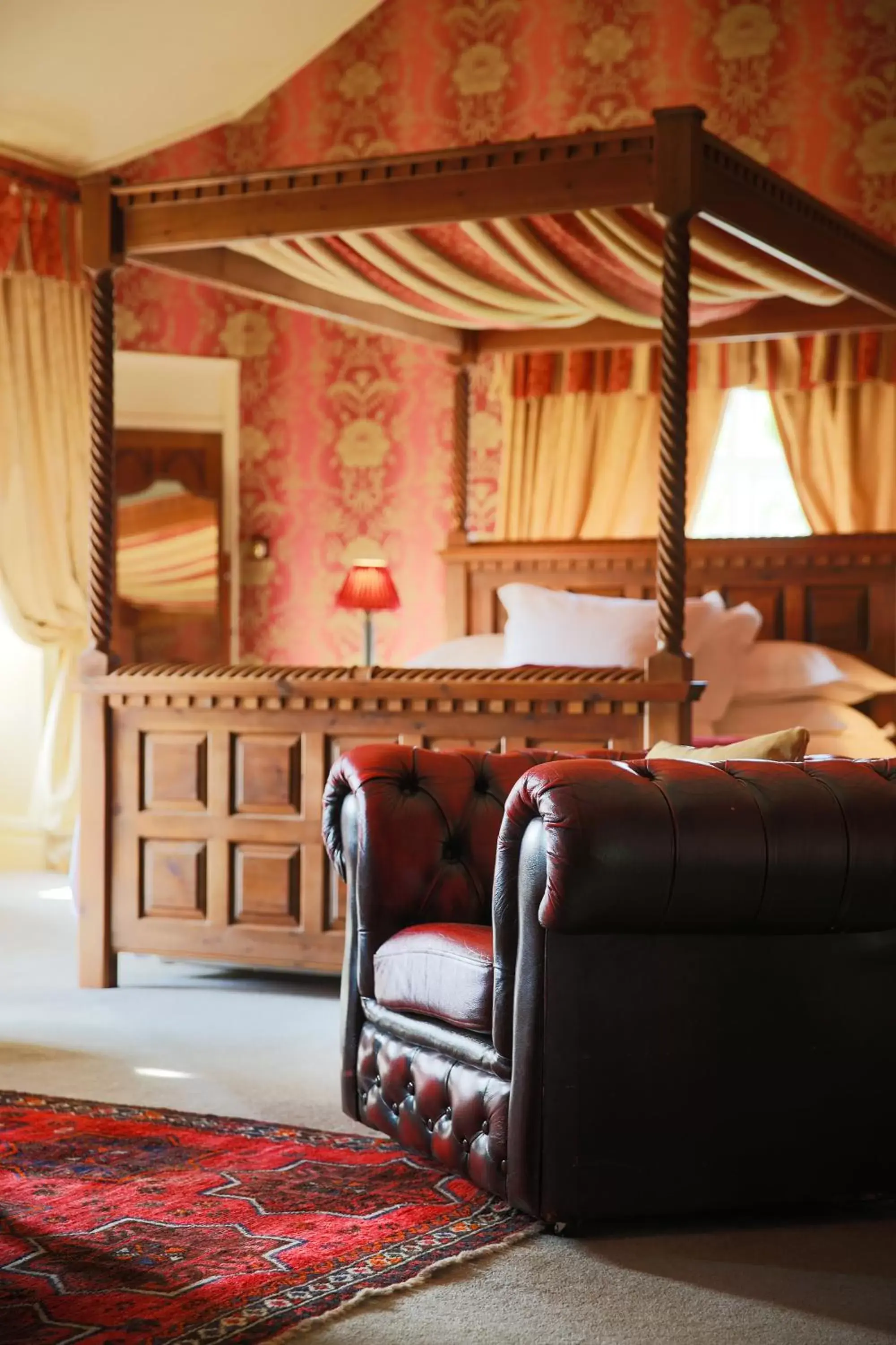 Bedroom, Seating Area in Augill Castle