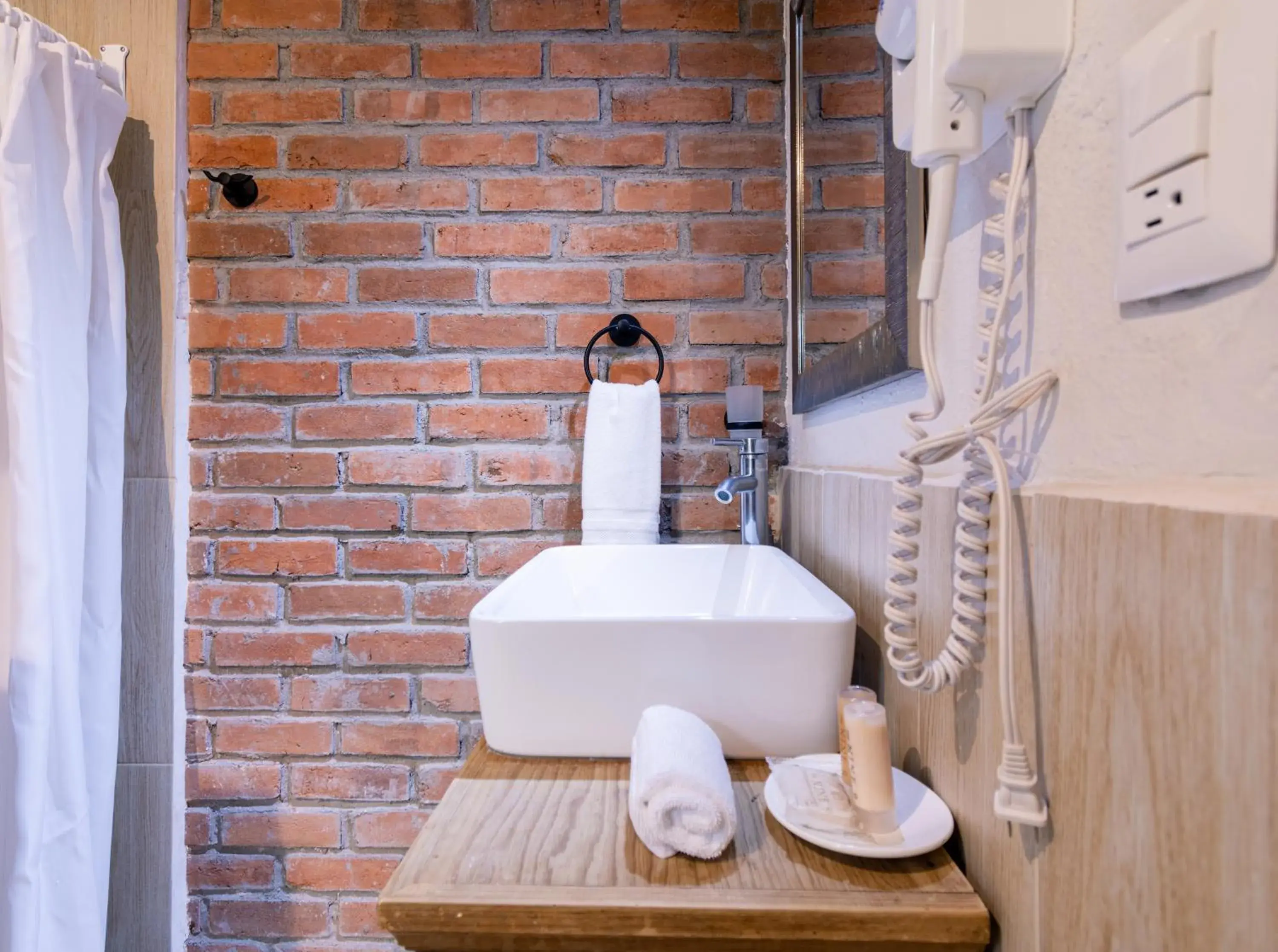 Bathroom in Hotel Casa Santamar