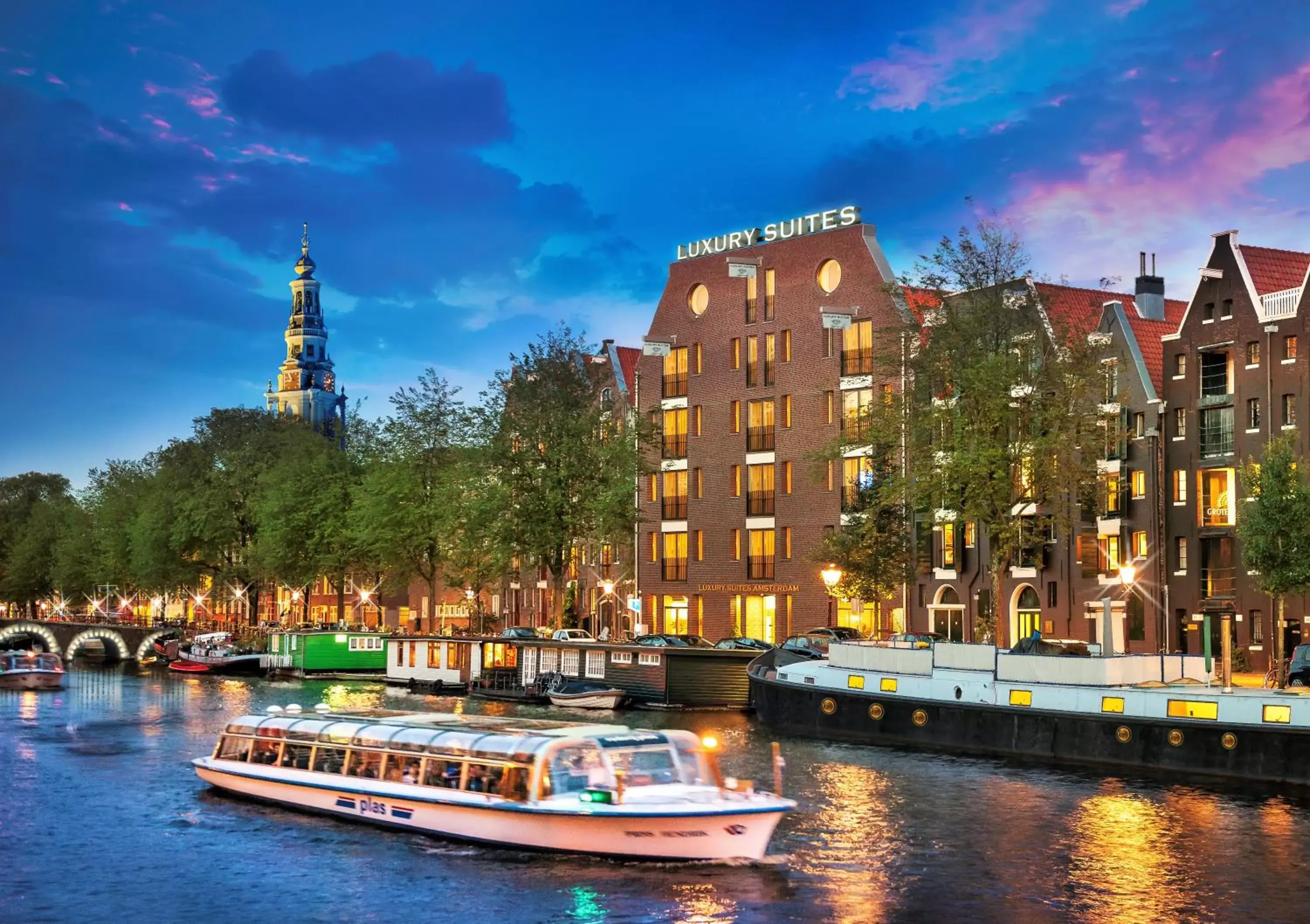Property building in Luxury Suites Amsterdam