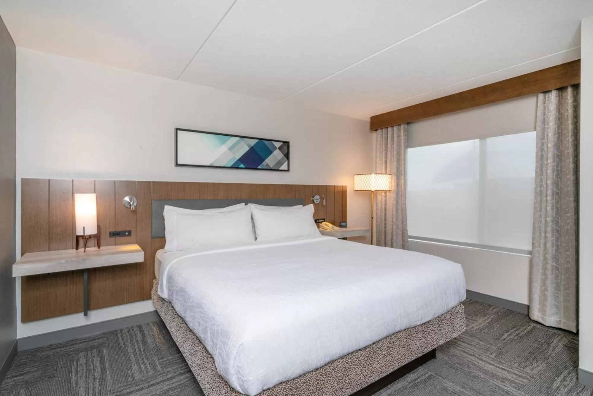 Bed in Hilton Garden Inn Pittsburgh/Southpointe